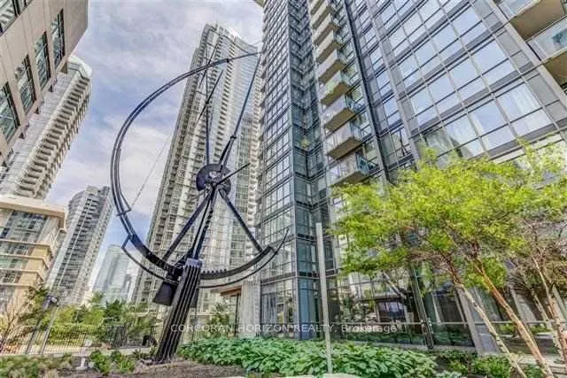 11 Brunel Court, #PH2
