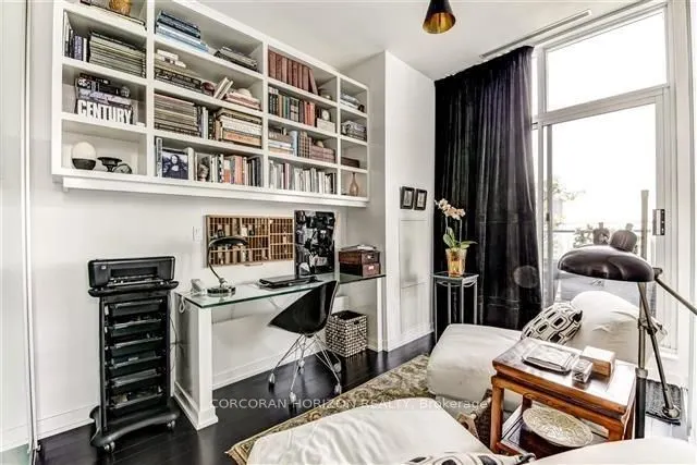 11 Brunel Court, #PH2