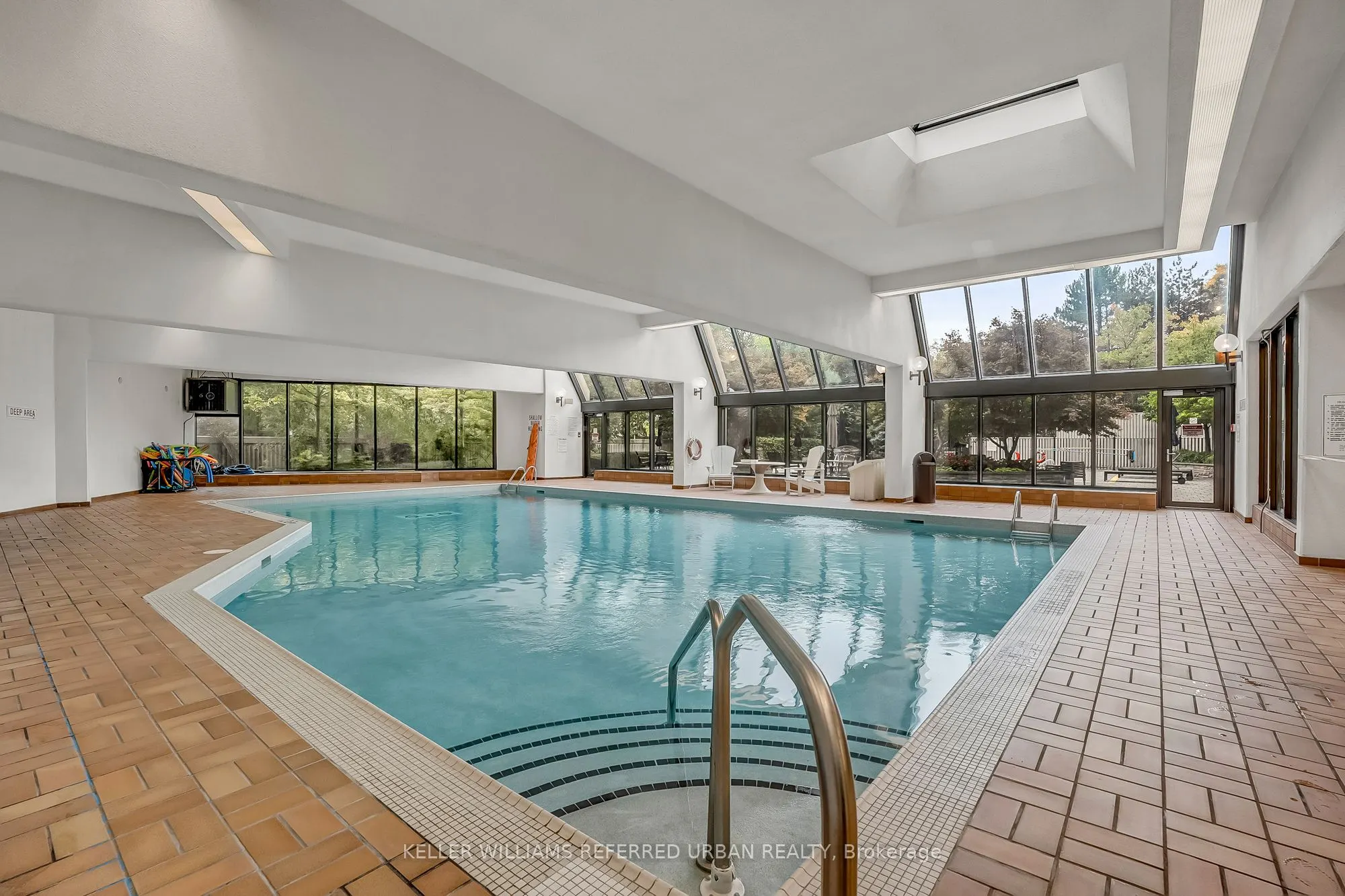 5444 Yonge Street, #1003