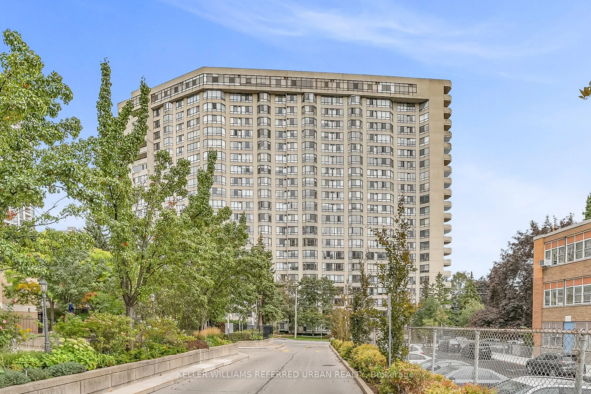 5444 Yonge Street, #1003