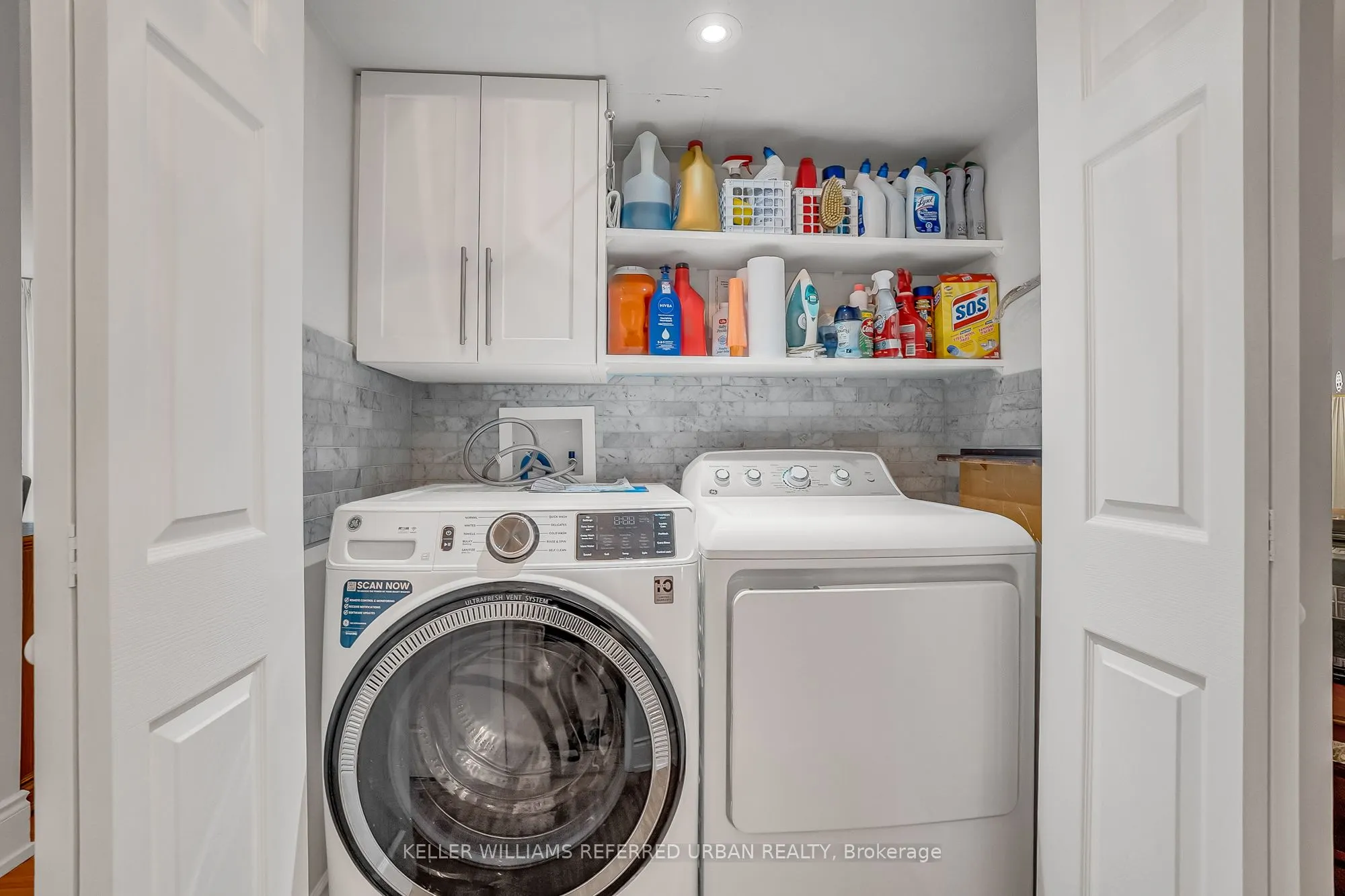 5444 Yonge Street, #1003