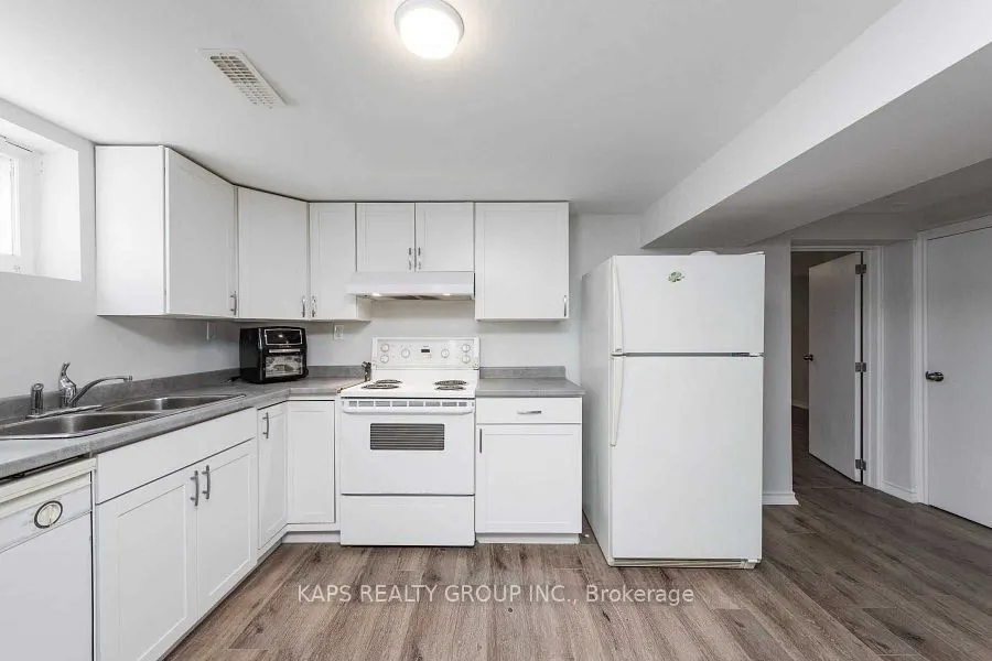 55 Bainbridge Avenue, #Bsmt