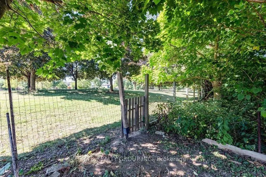 55 Bainbridge Avenue, #Bsmt