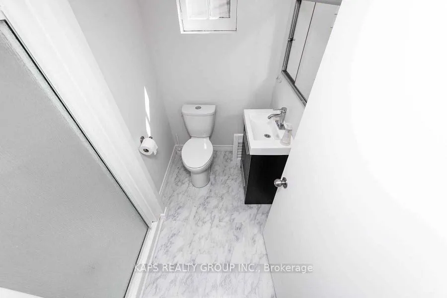 55 Bainbridge Avenue, #Bsmt