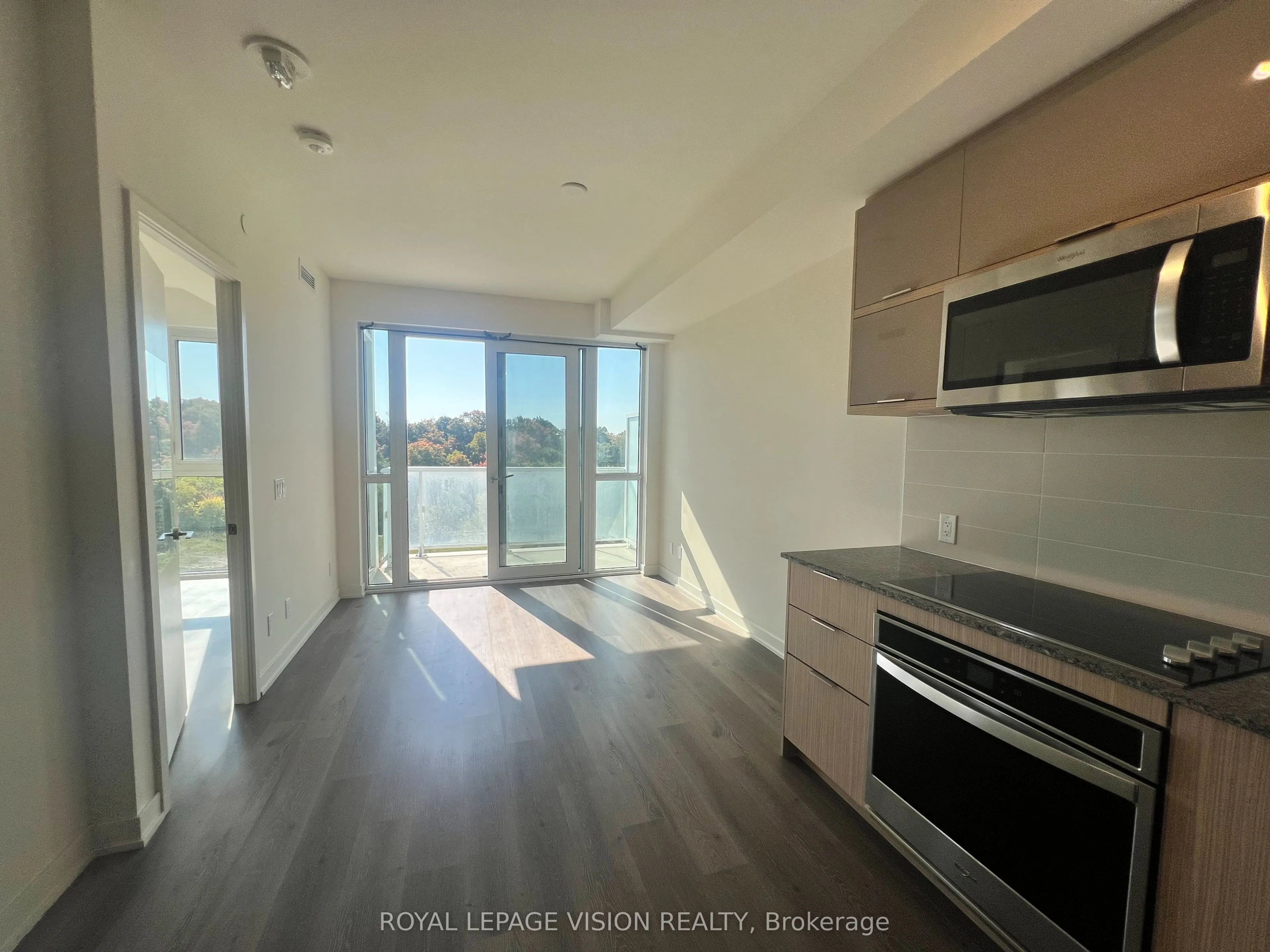 10 Deerlick Court, #612