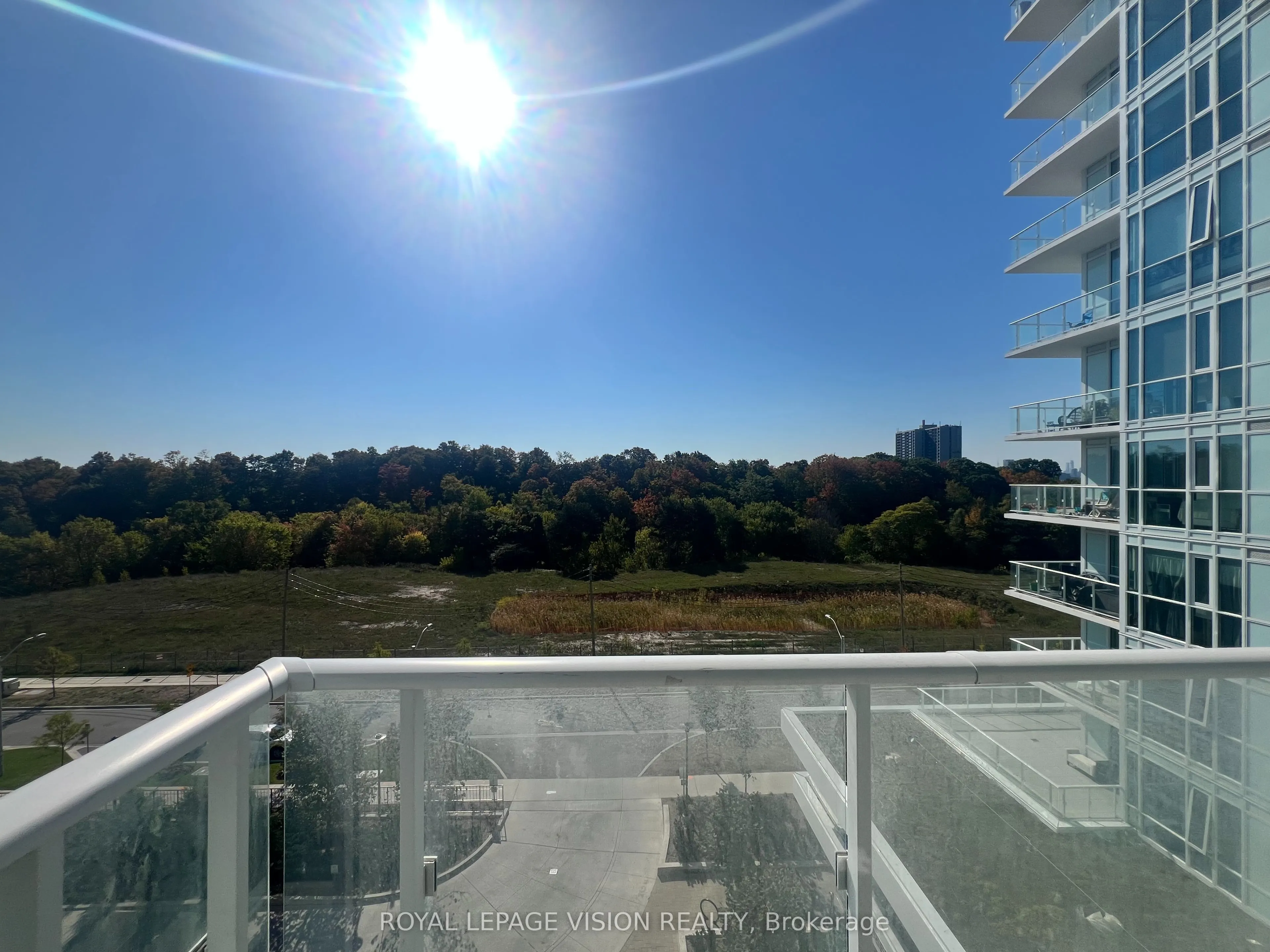 10 Deerlick Court, #612