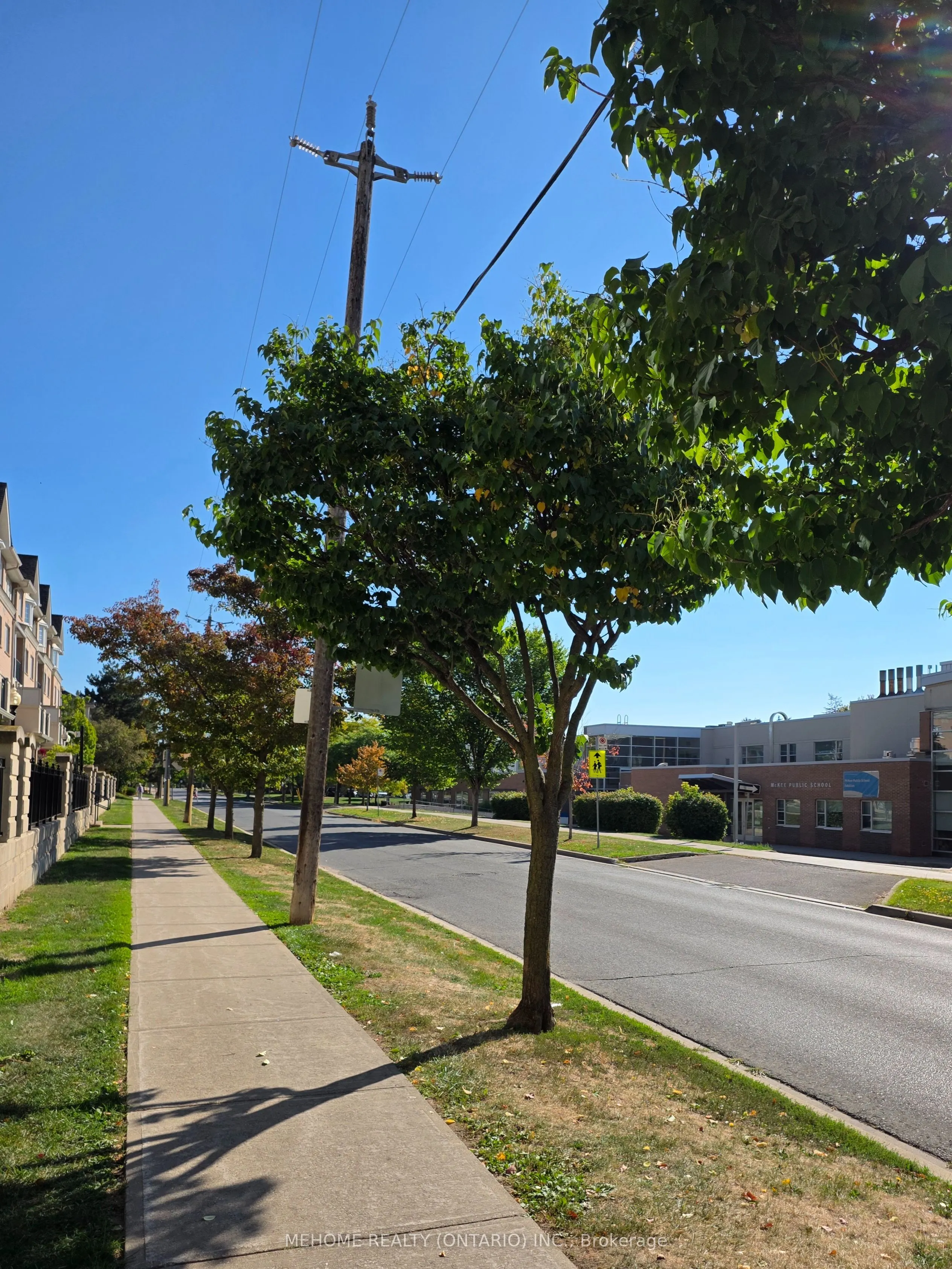 221 Grandview Way, #33