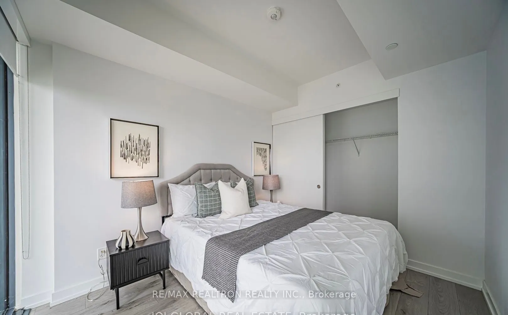 161 Roehampton Avenue, #2505