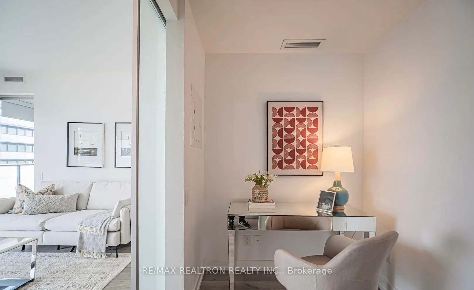 161 Roehampton Avenue, #2505