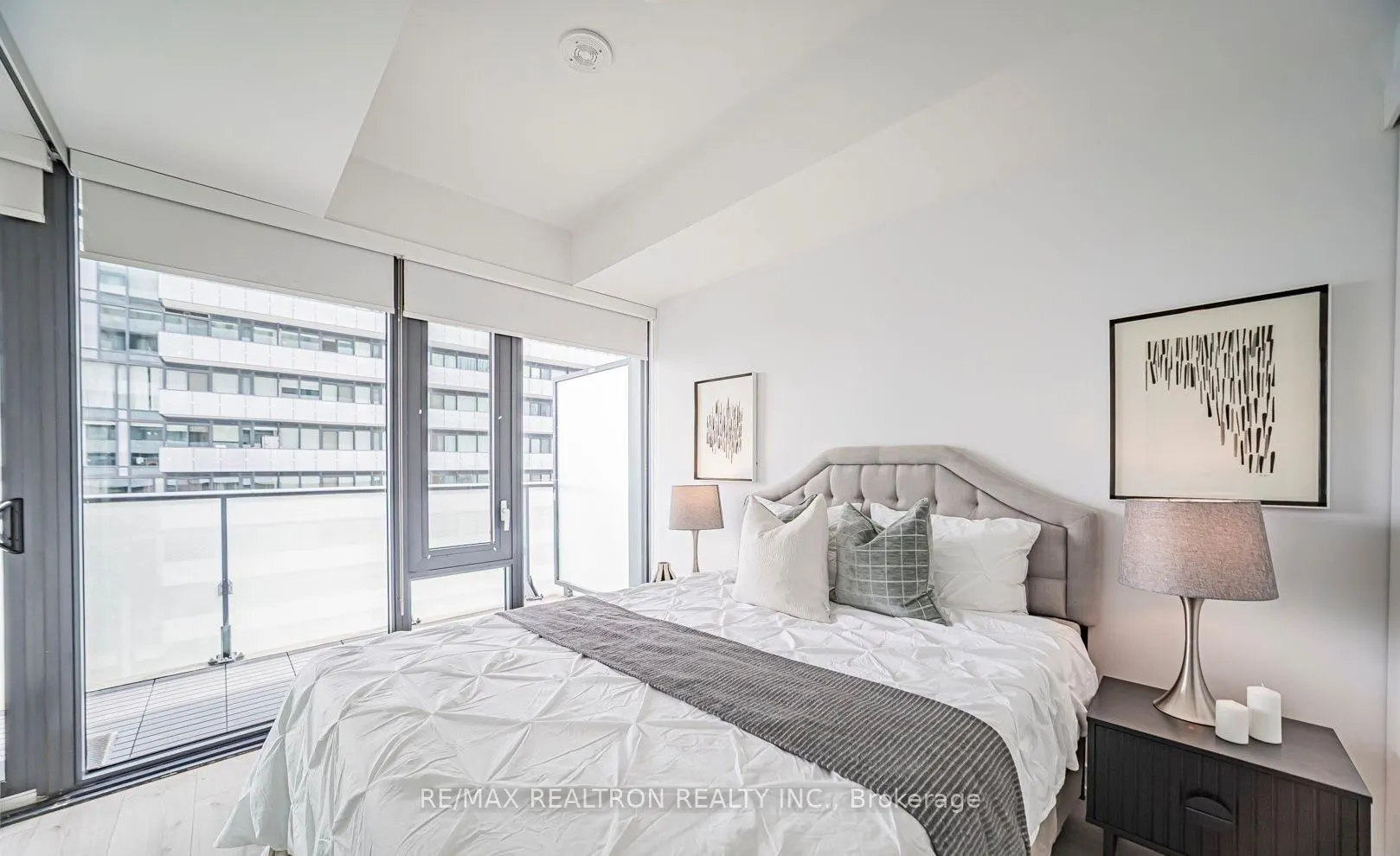 161 Roehampton Avenue, #2505