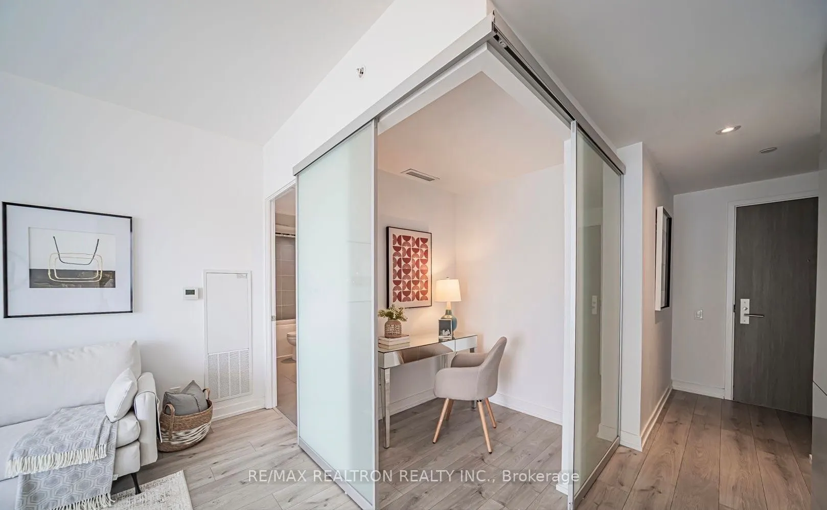 161 Roehampton Avenue, #2505