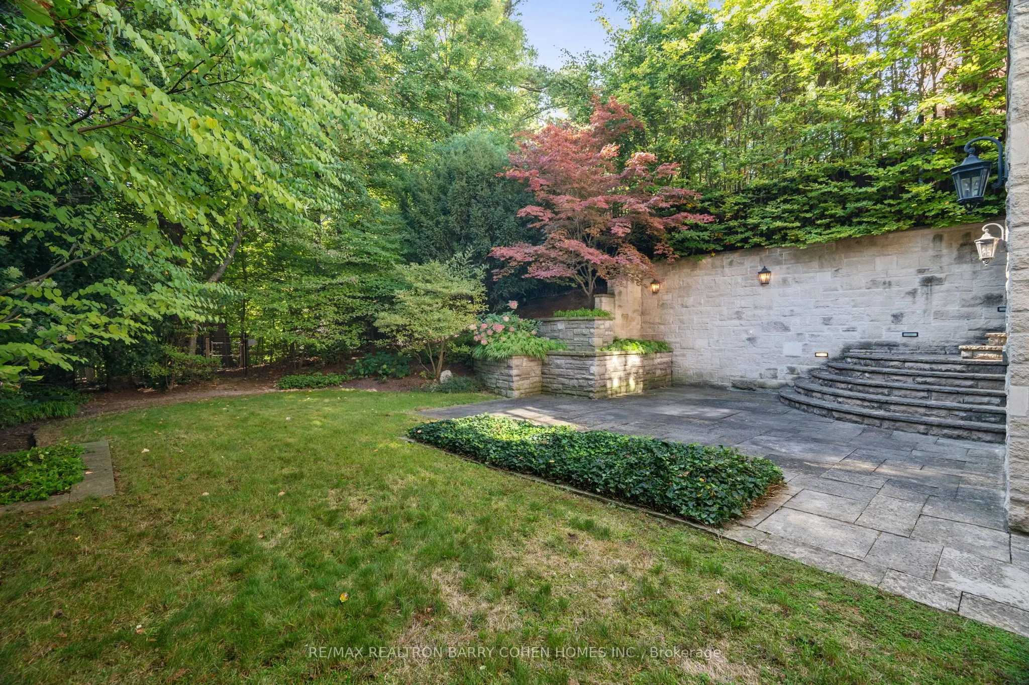 33 Blyth Hill Road