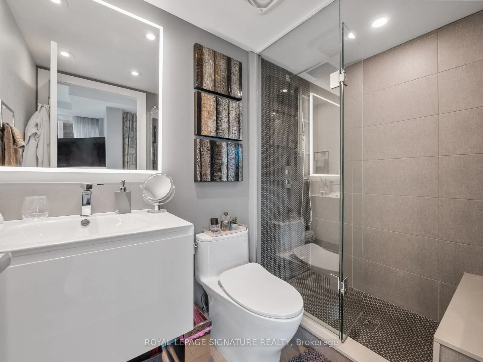 77 Lombard Street, #Ph03