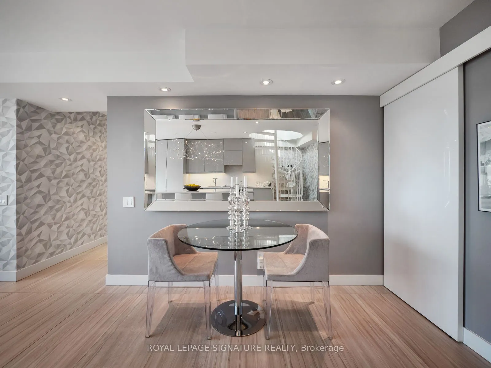 77 Lombard Street, #Ph03