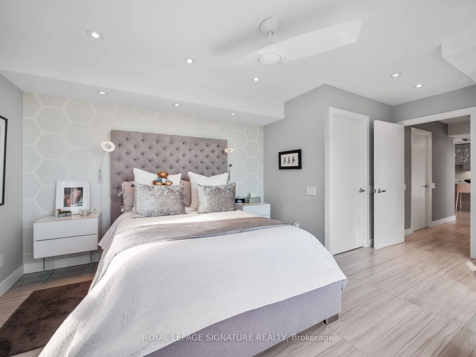 77 Lombard Street, #Ph03