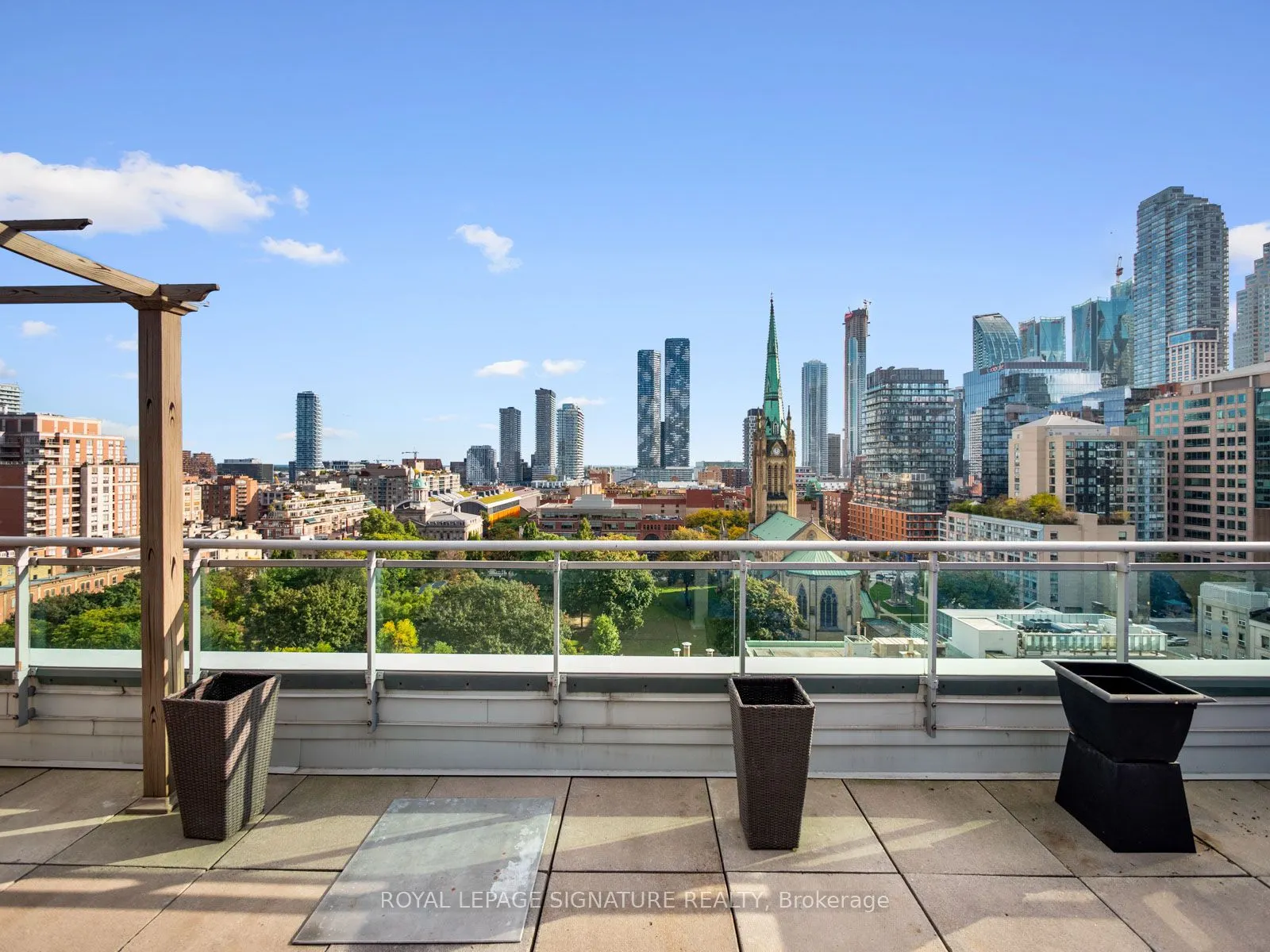 77 Lombard Street, #Ph03