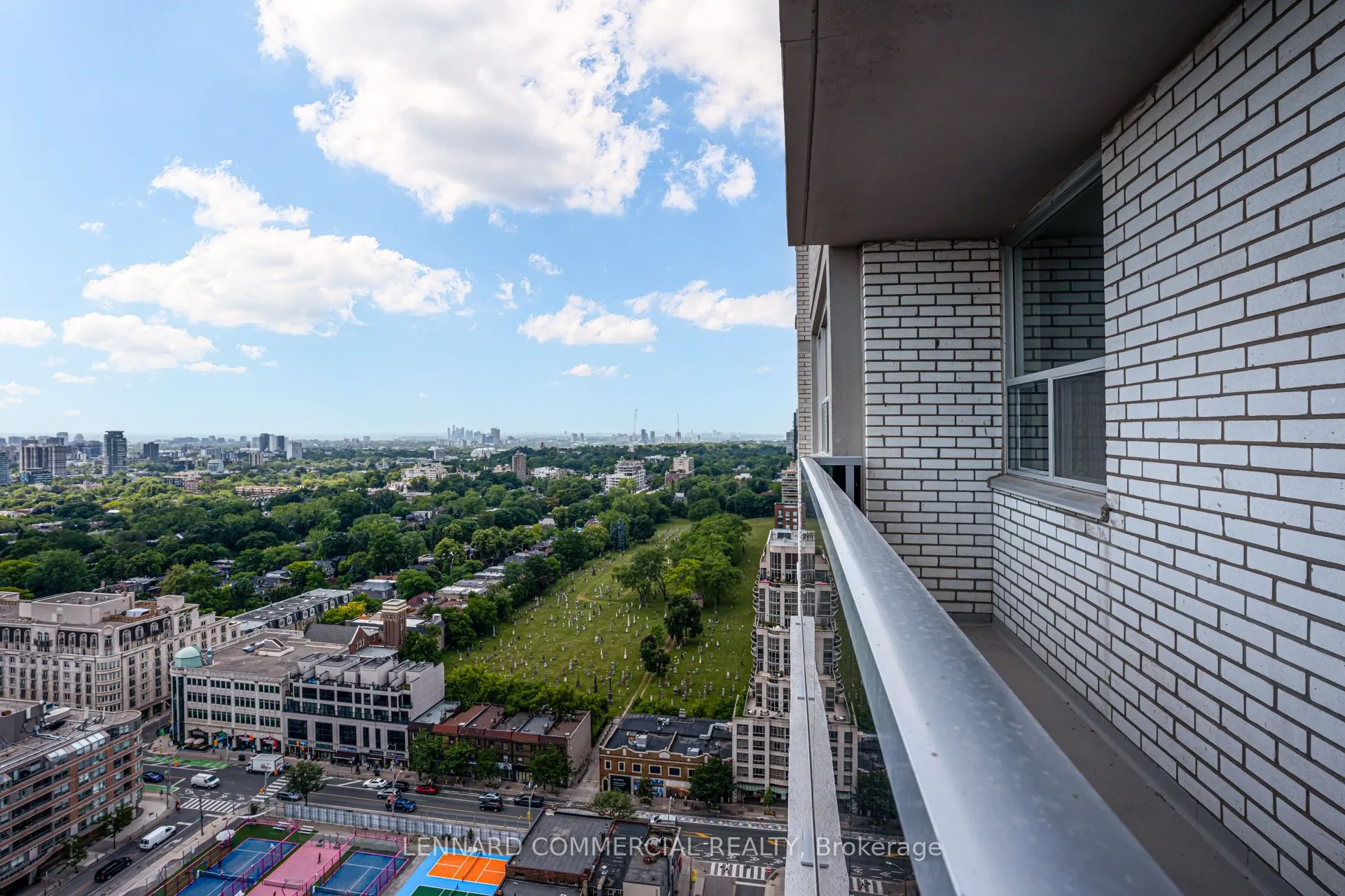 40 Pleasant Boulevard, #3007