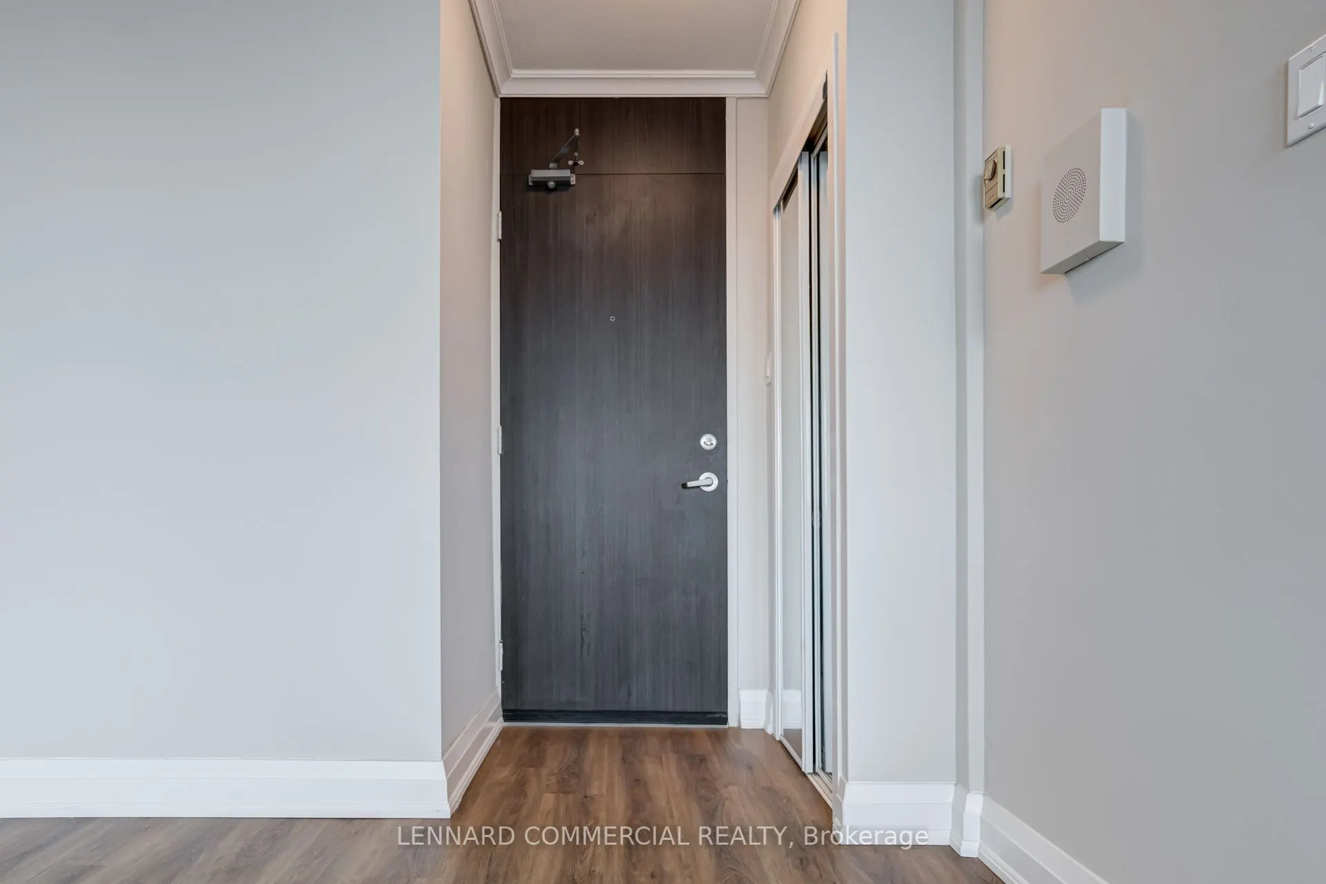 40 Pleasant Boulevard, #3007