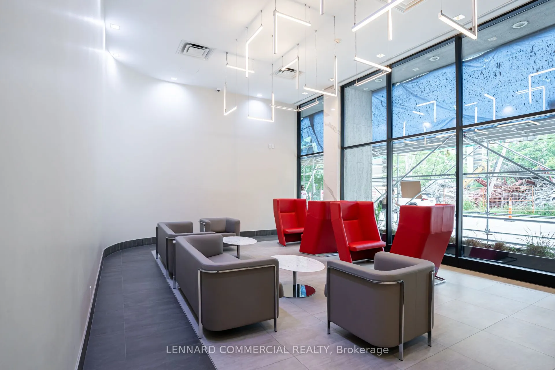 40 Pleasant Boulevard, #3007