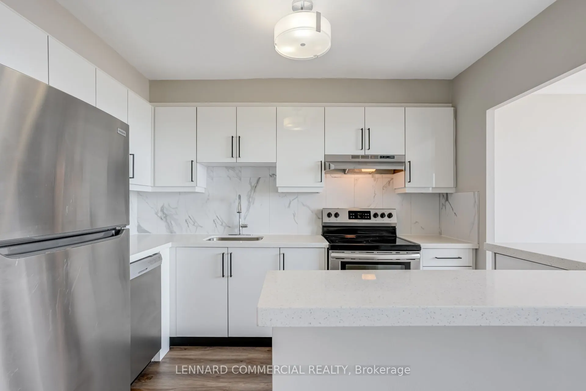 40 Pleasant Boulevard, #3007