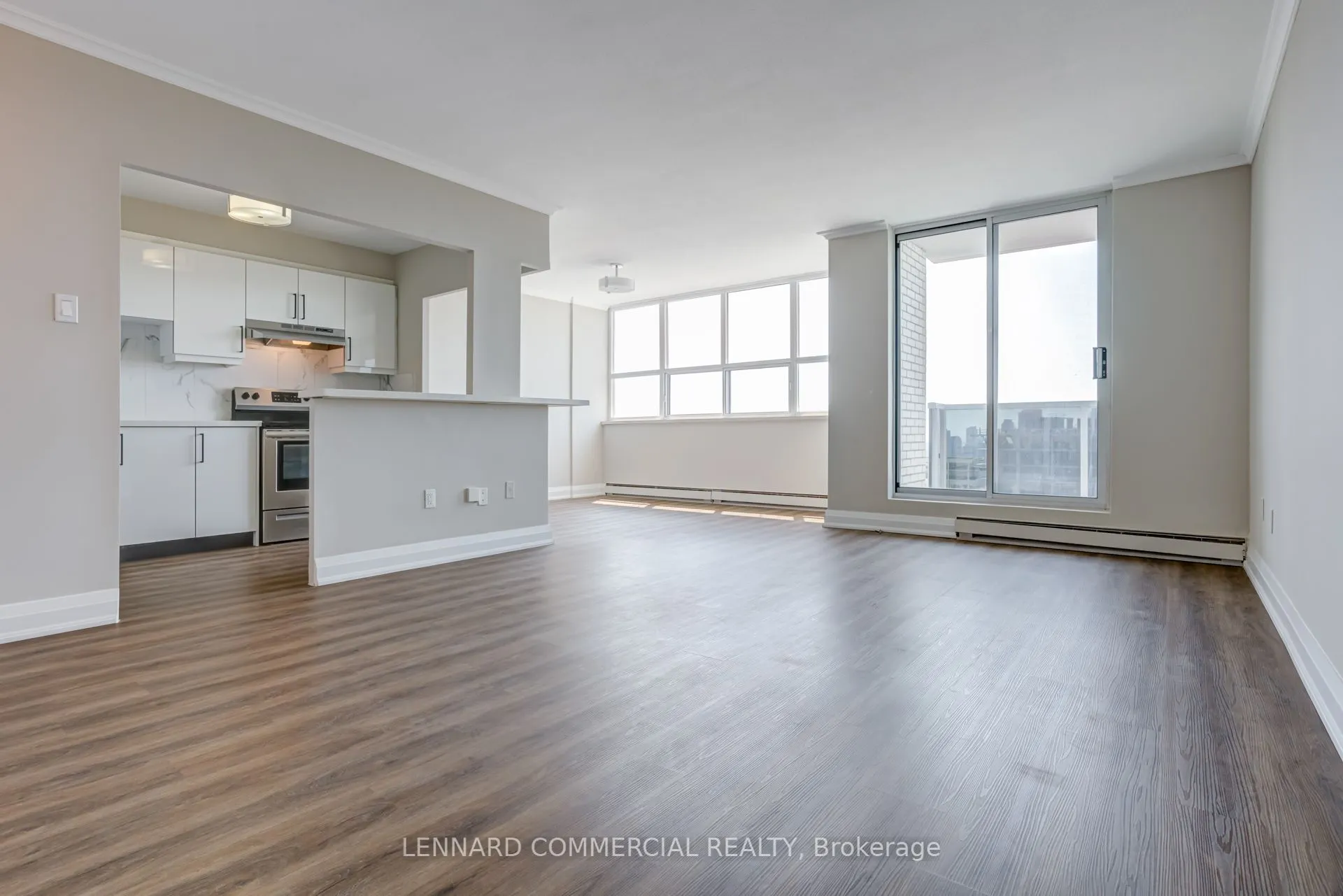 40 Pleasant Boulevard, #3007