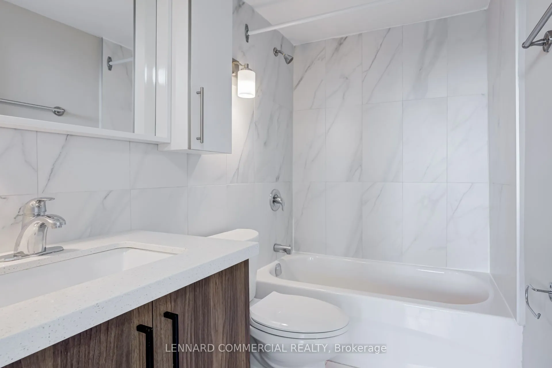 40 Pleasant Boulevard, #3007