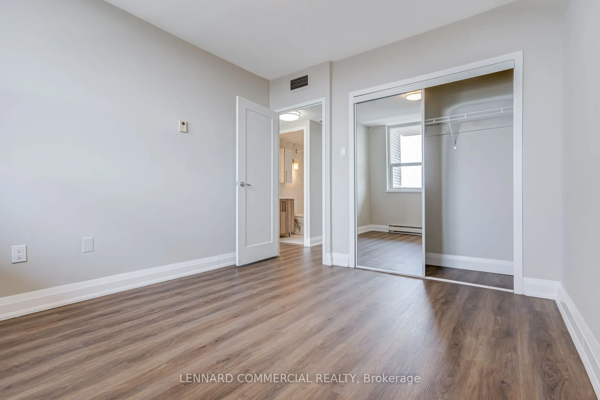 40 Pleasant Boulevard, #3007