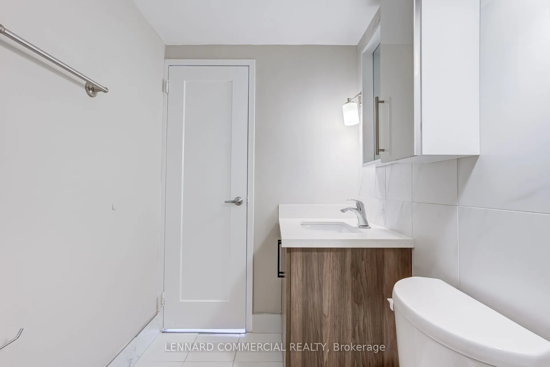 40 Pleasant Boulevard, #3007