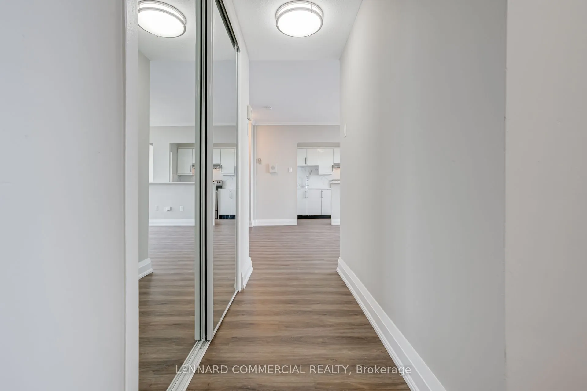 40 Pleasant Boulevard, #3007