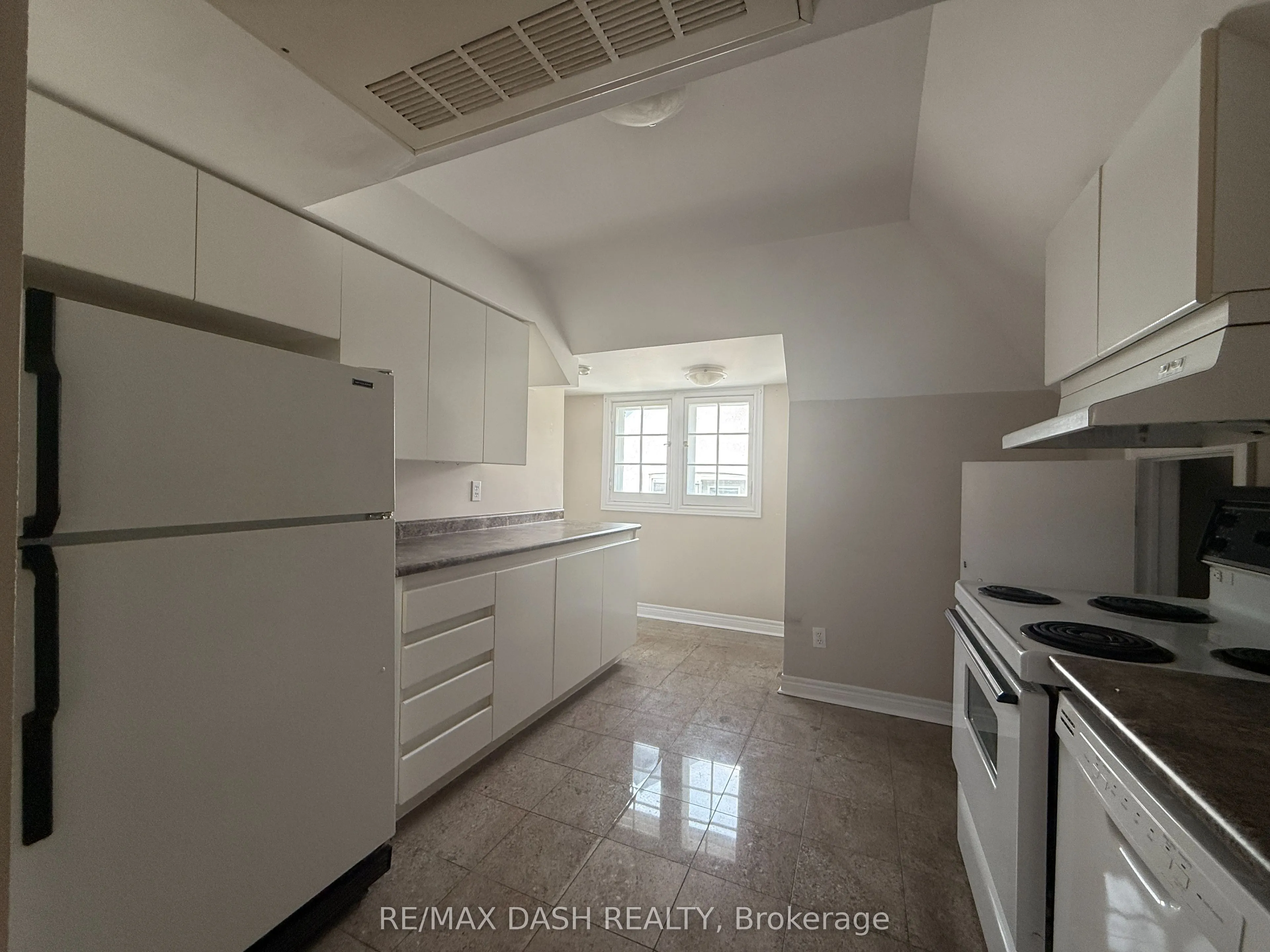 228 St George Street, #7