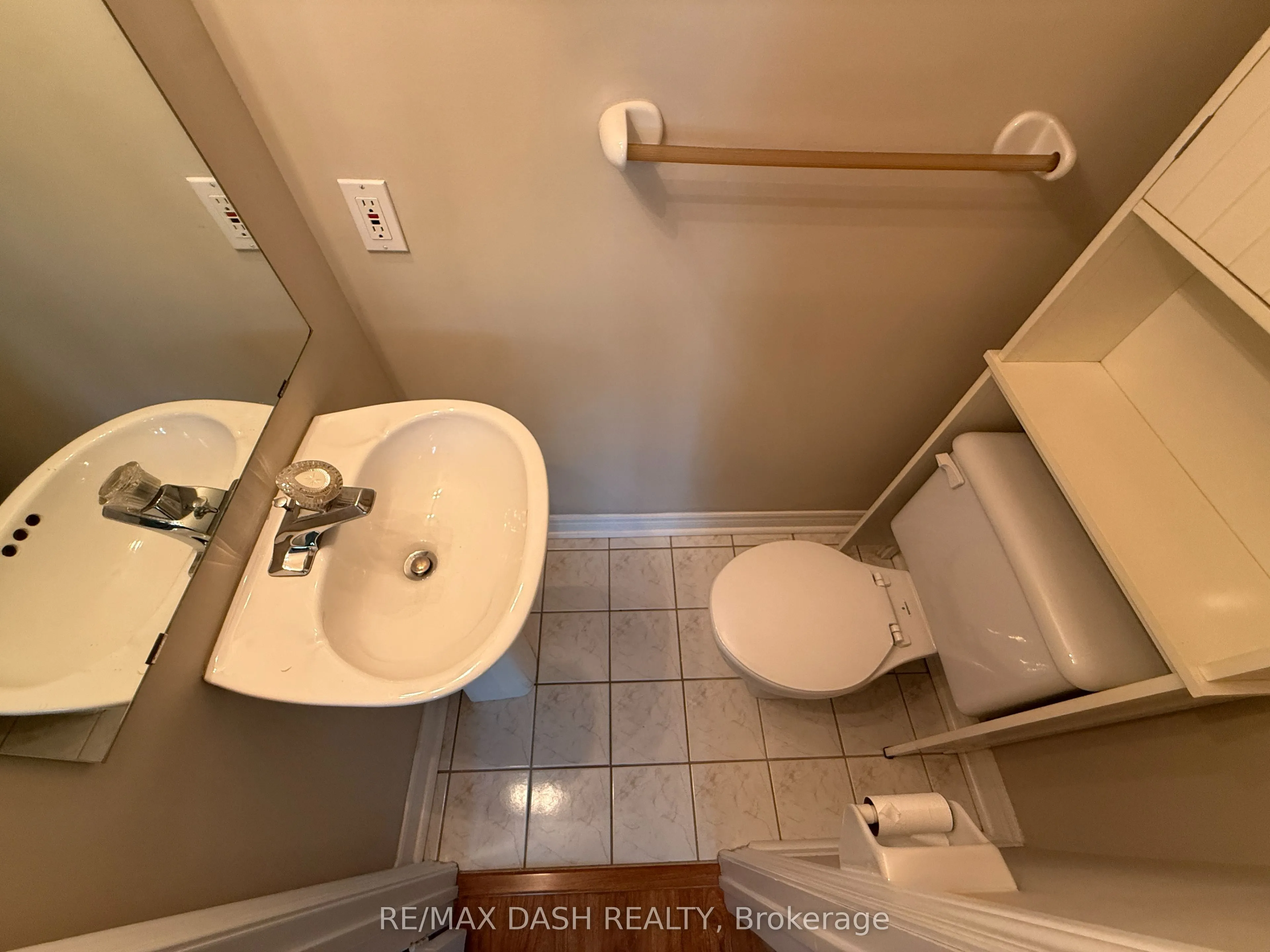 228 St George Street, #7
