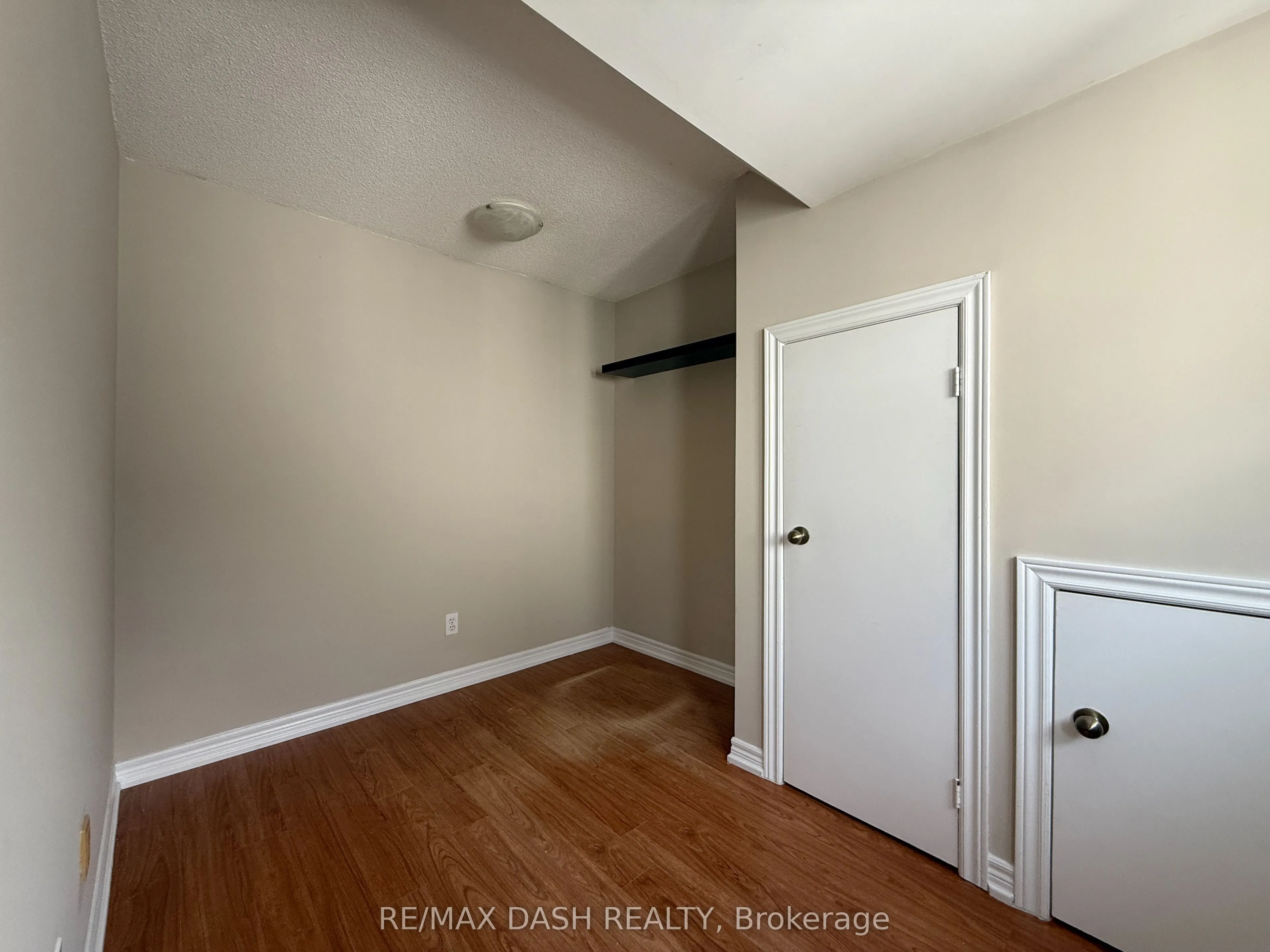228 St George Street, #7
