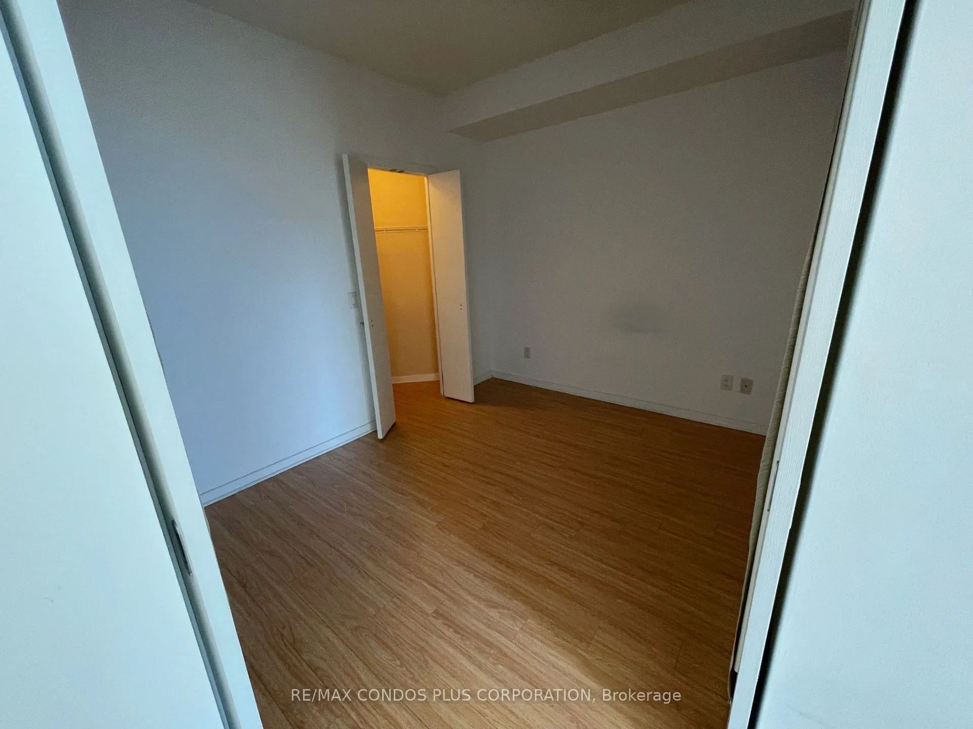 8 York Street, #2504