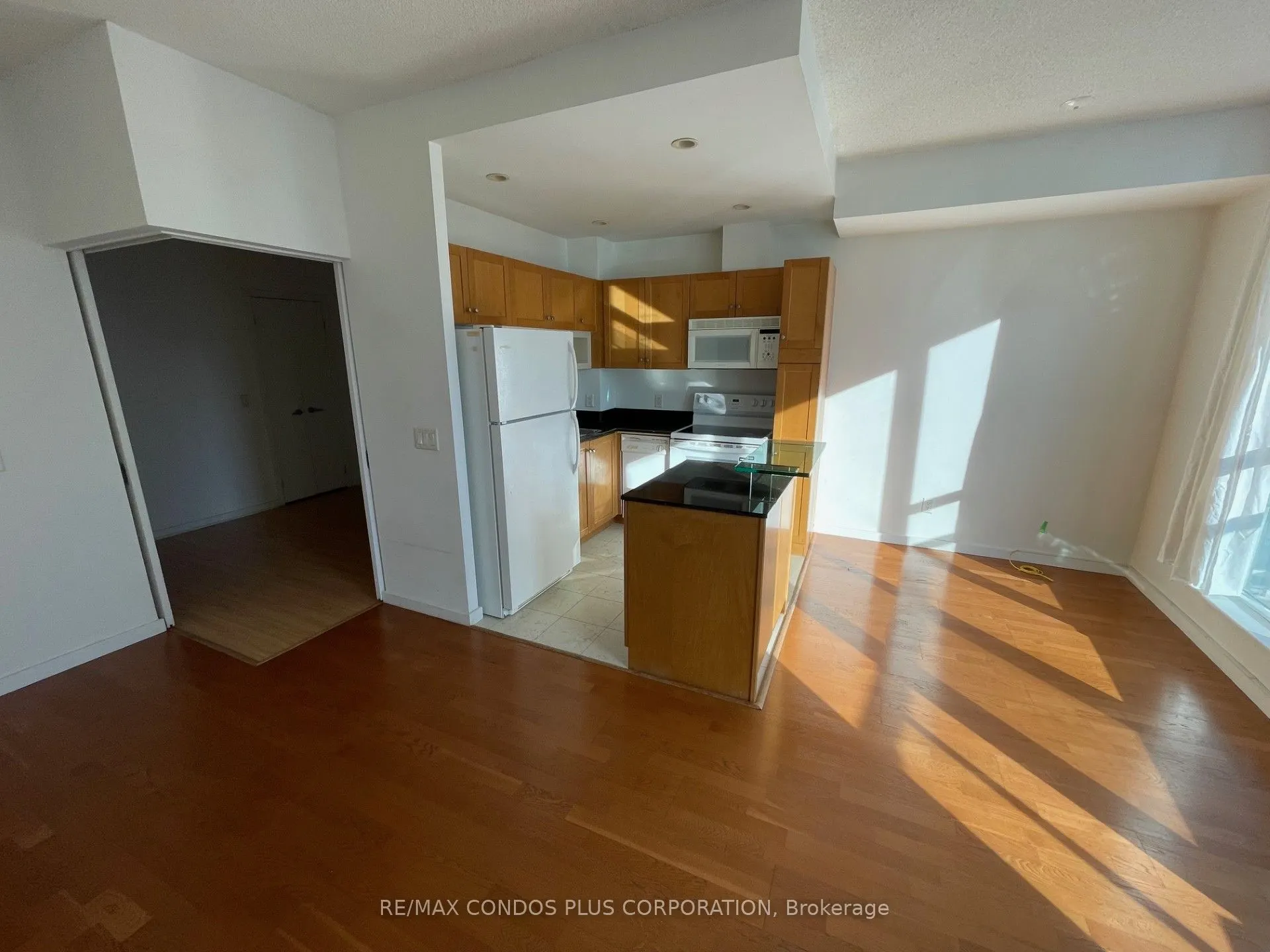 8 York Street, #2504