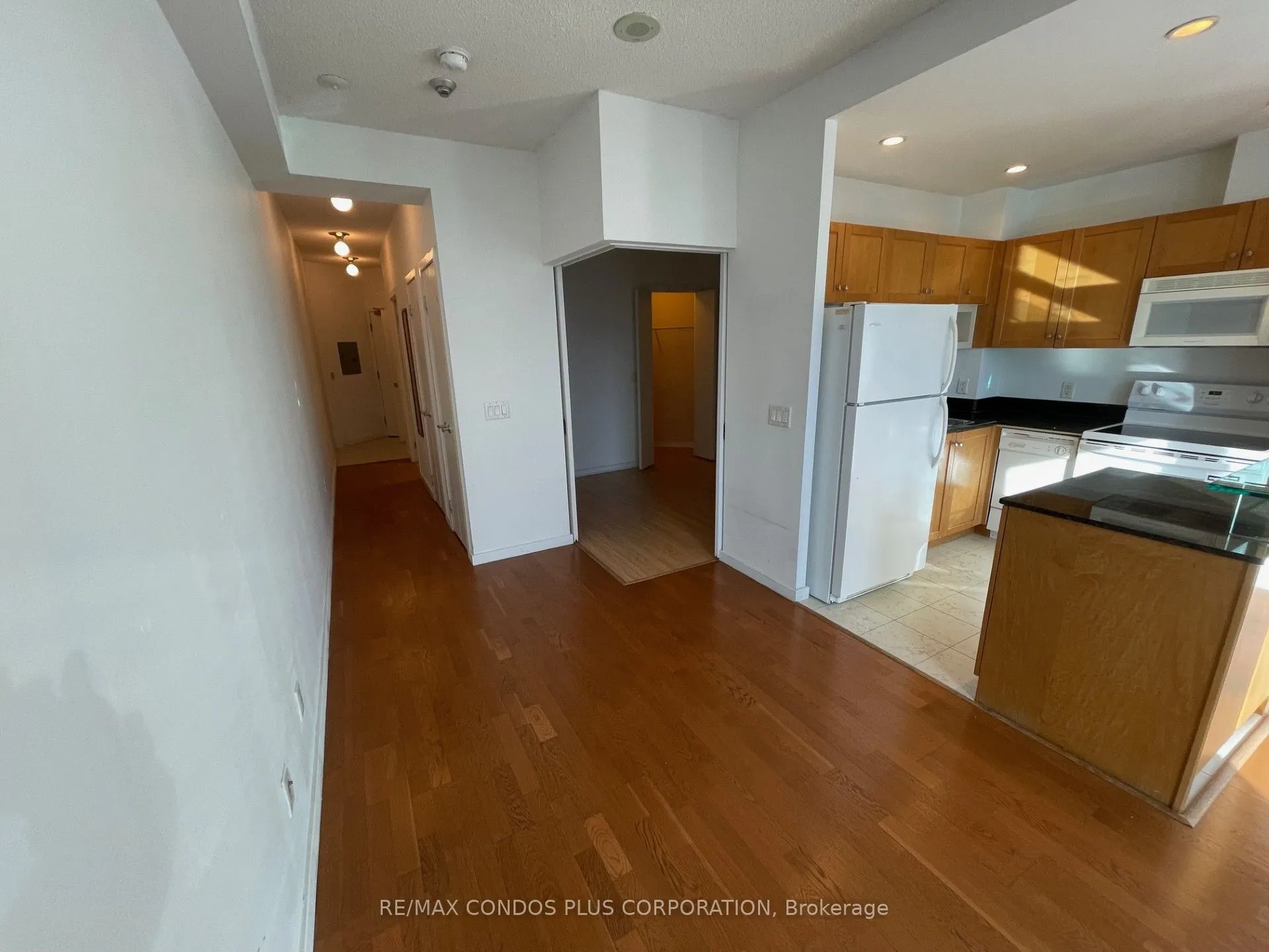 8 York Street, #2504
