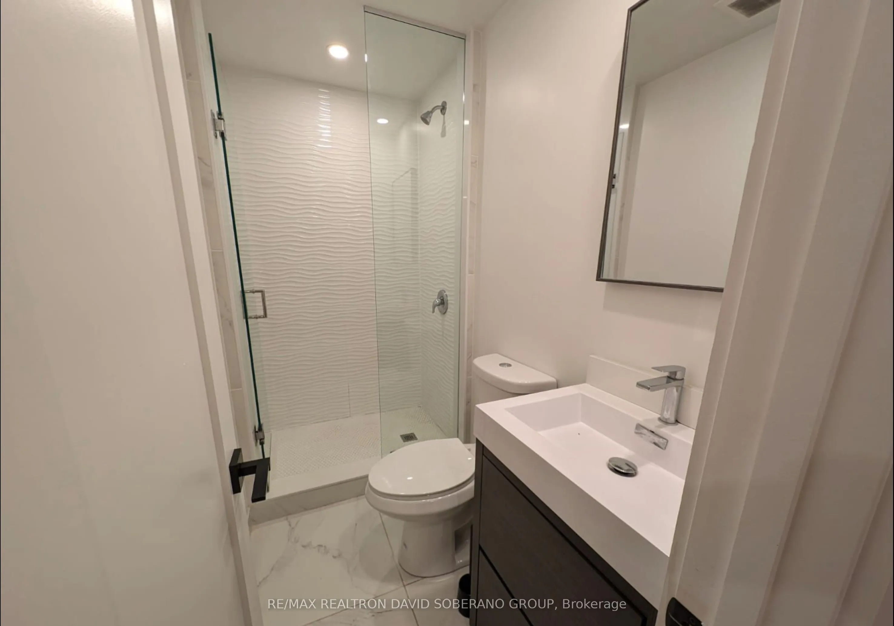 822 Sheppard Avenue W, #BSMT