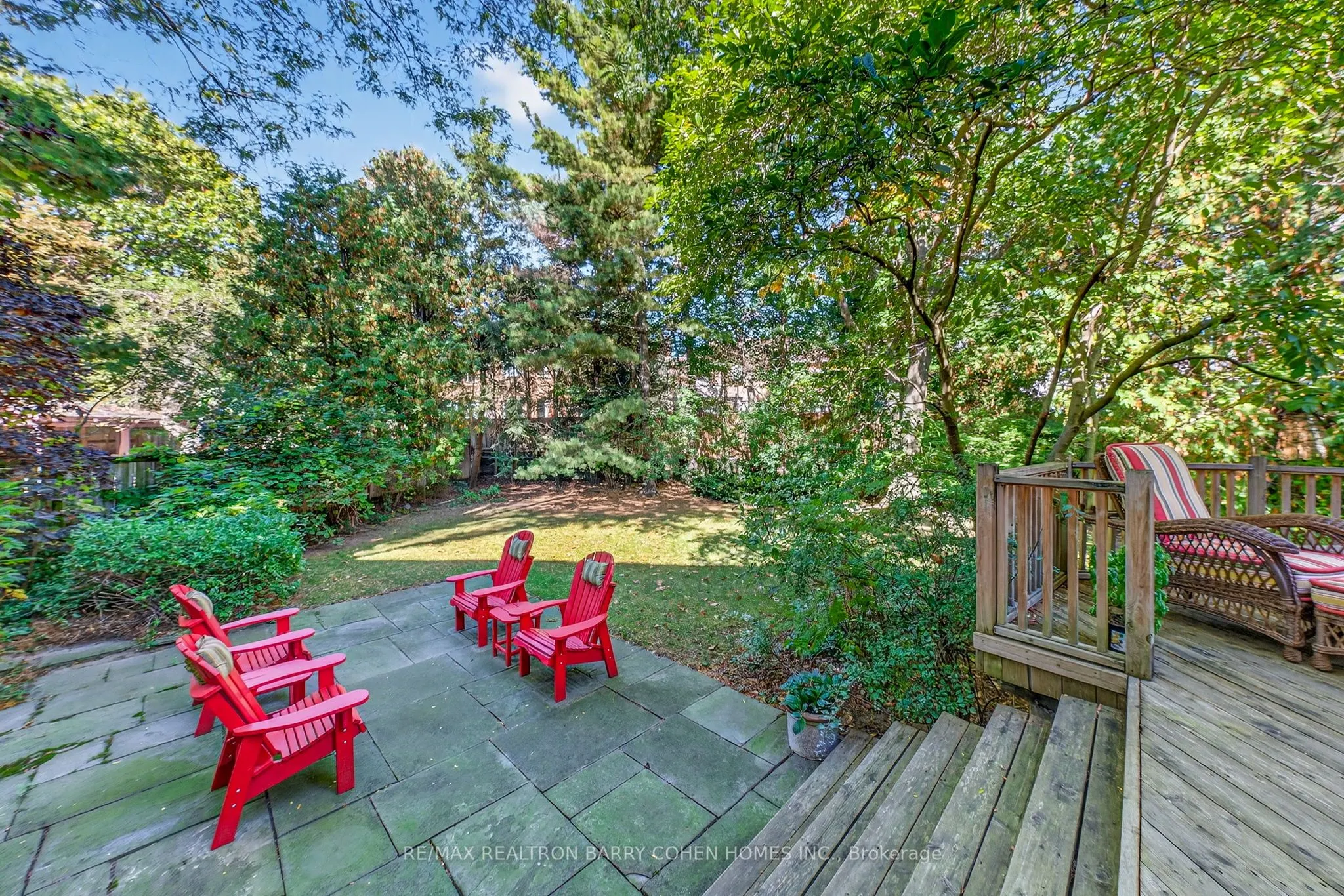 106 Highland Crescent