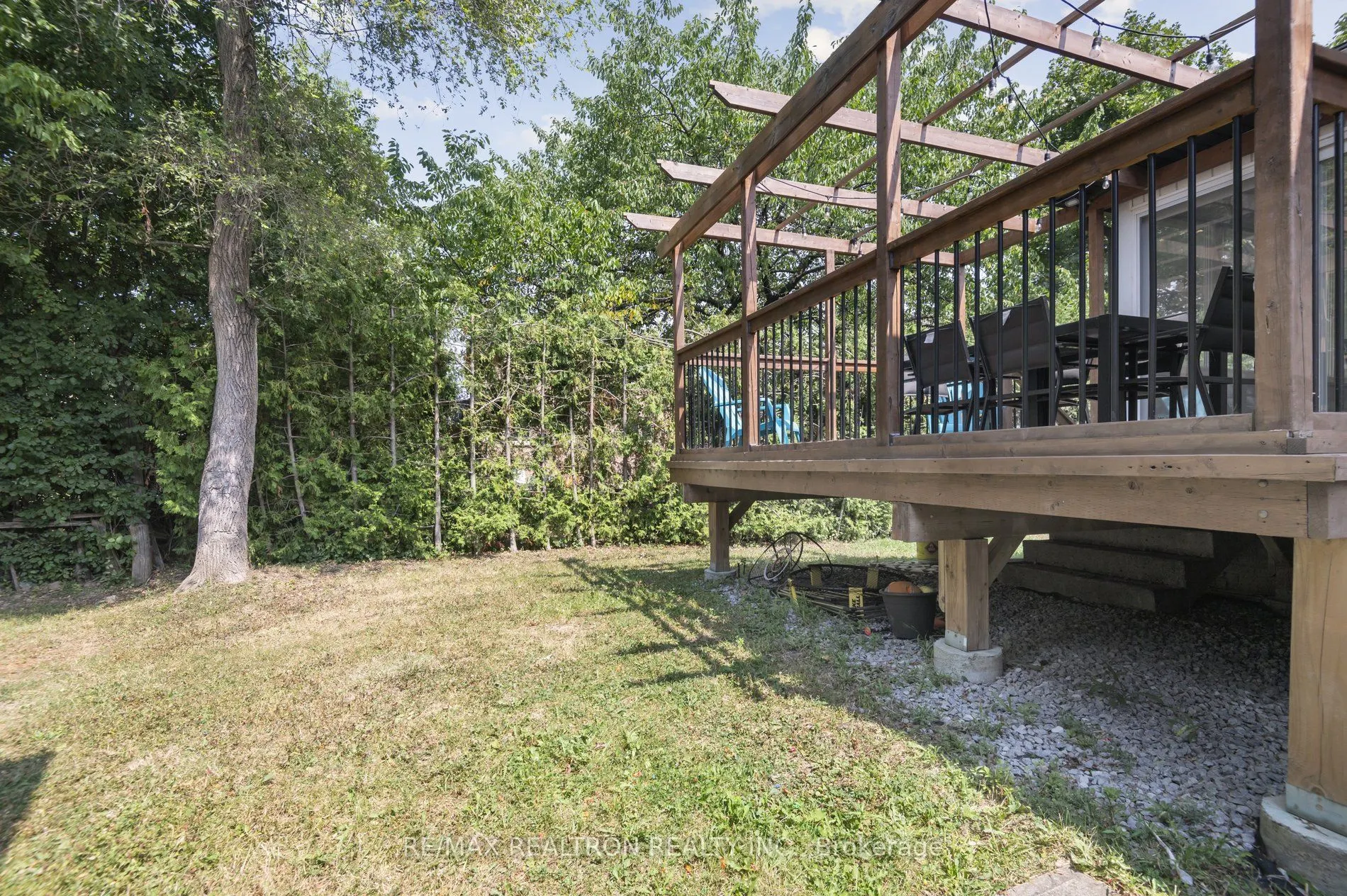 22 Midvale Road