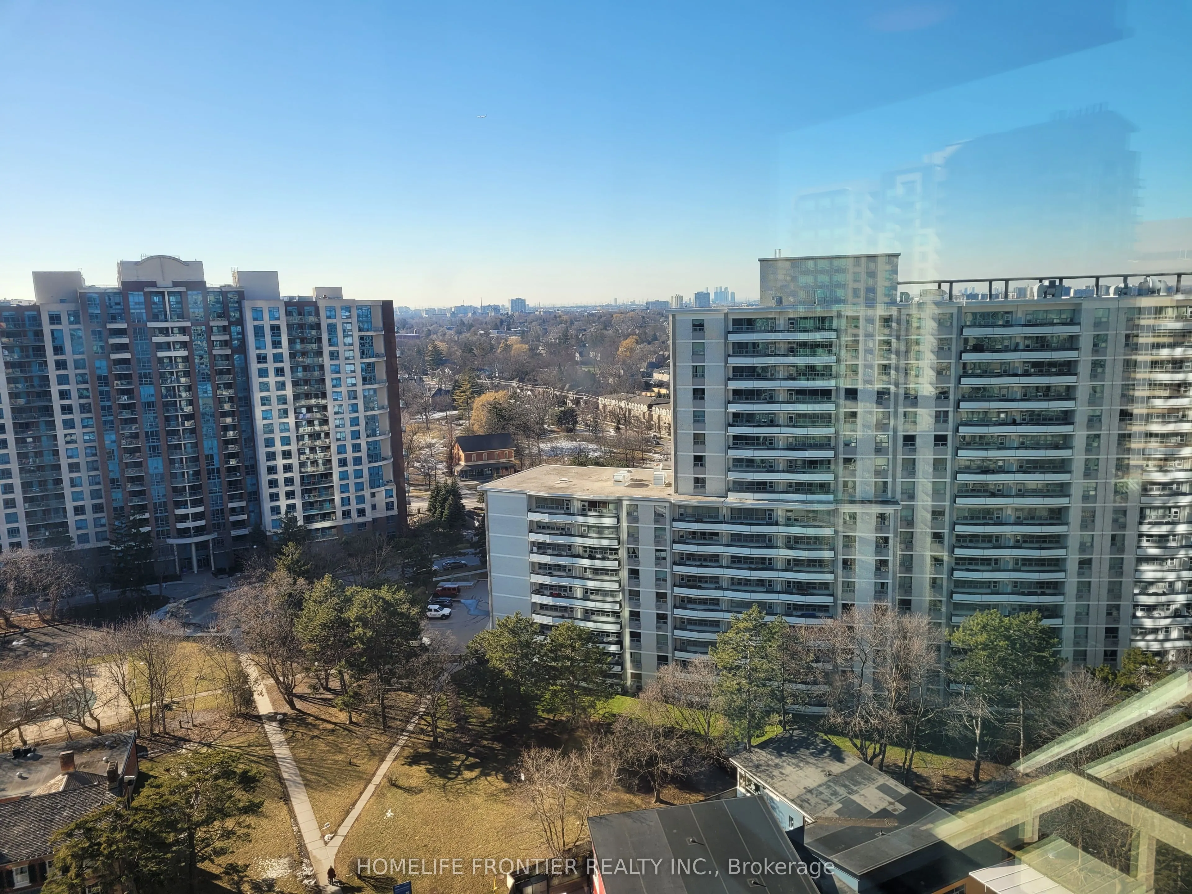 5168 Yonge Street, #1807