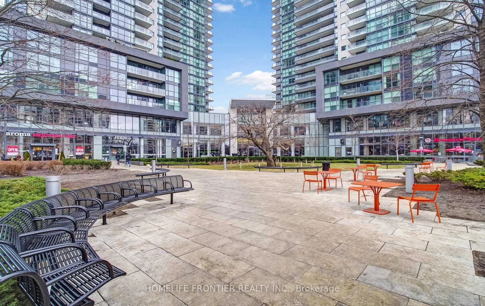 5168 Yonge Street, #1807