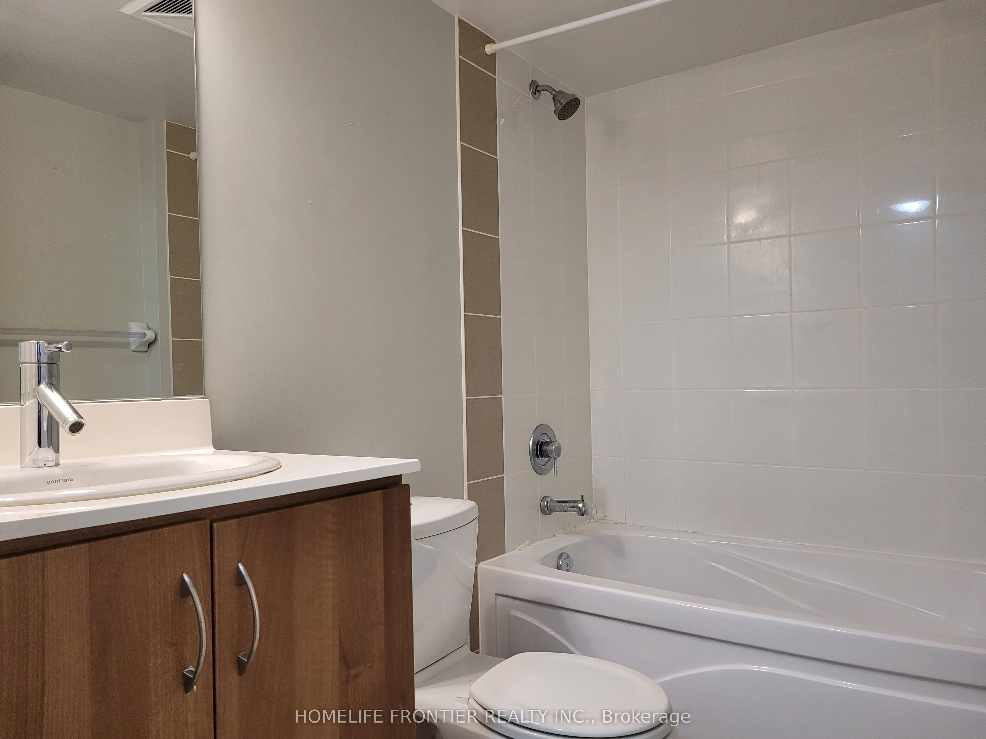 5168 Yonge Street, #1807
