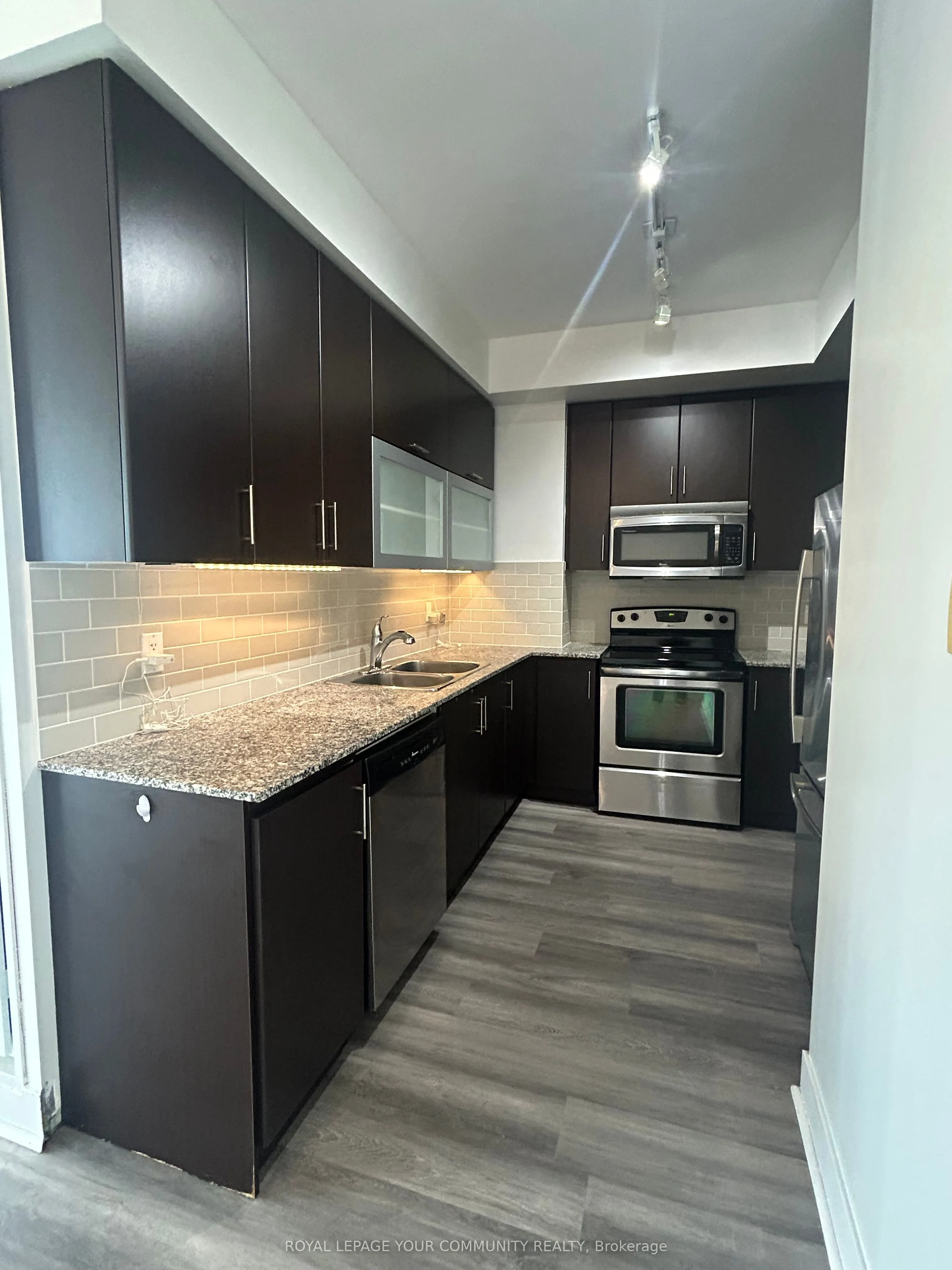 90 Stadium Road, #1601