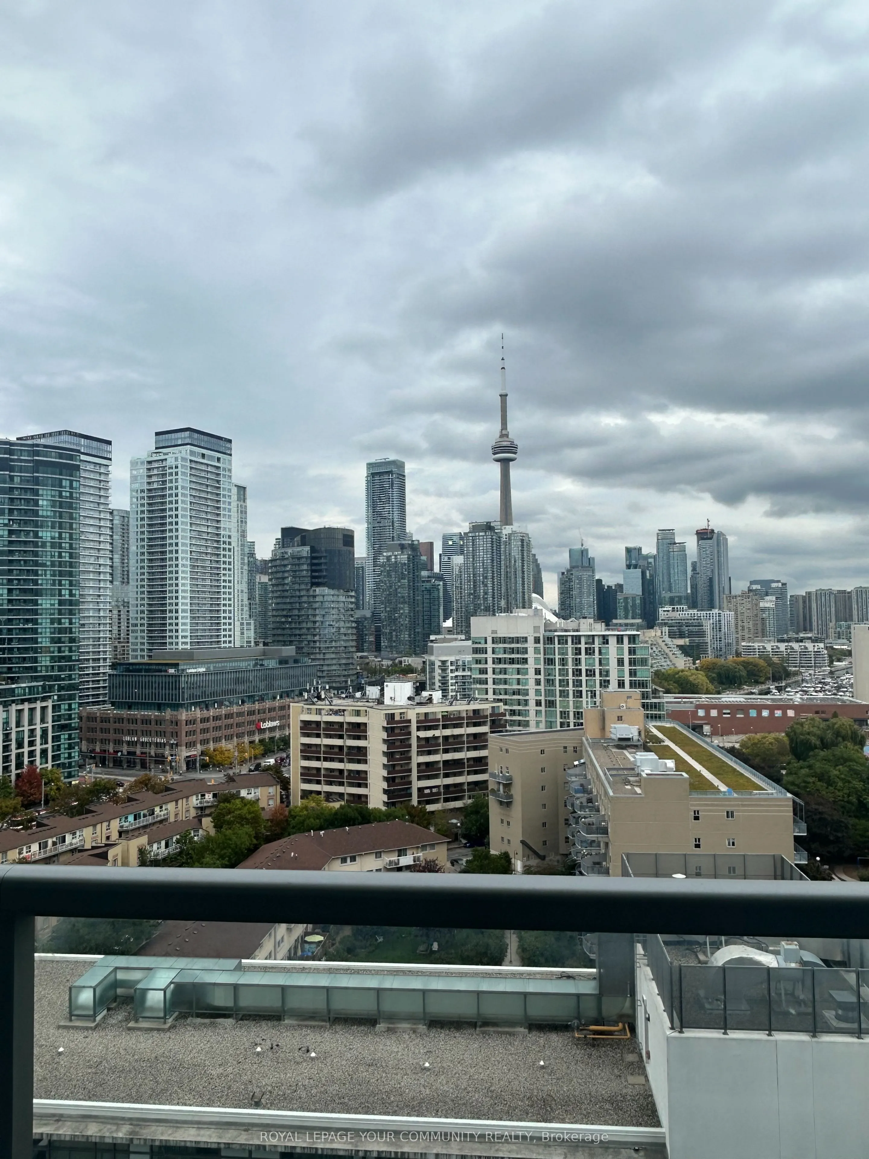 90 Stadium Road, #1601