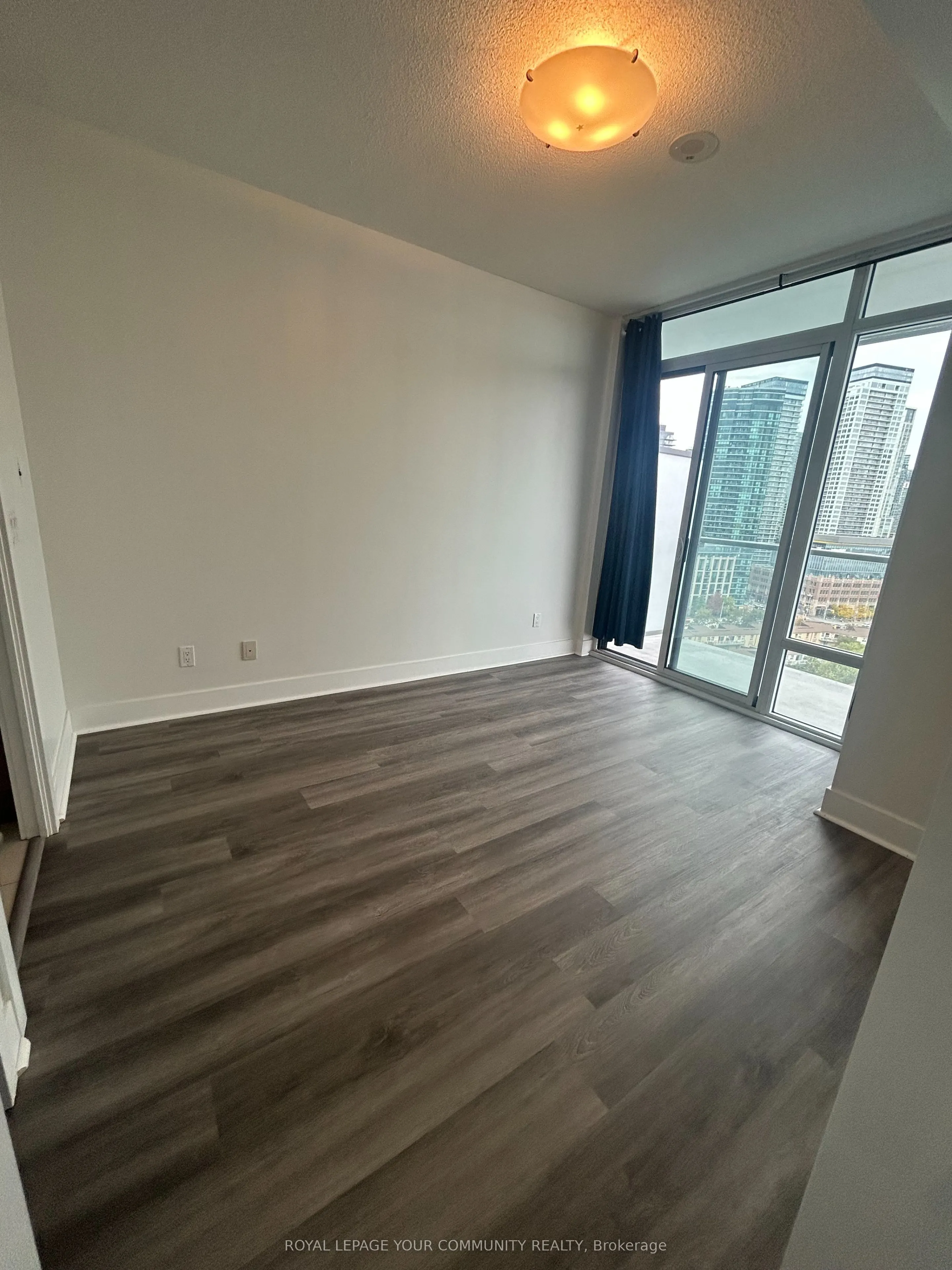 90 Stadium Road, #1601