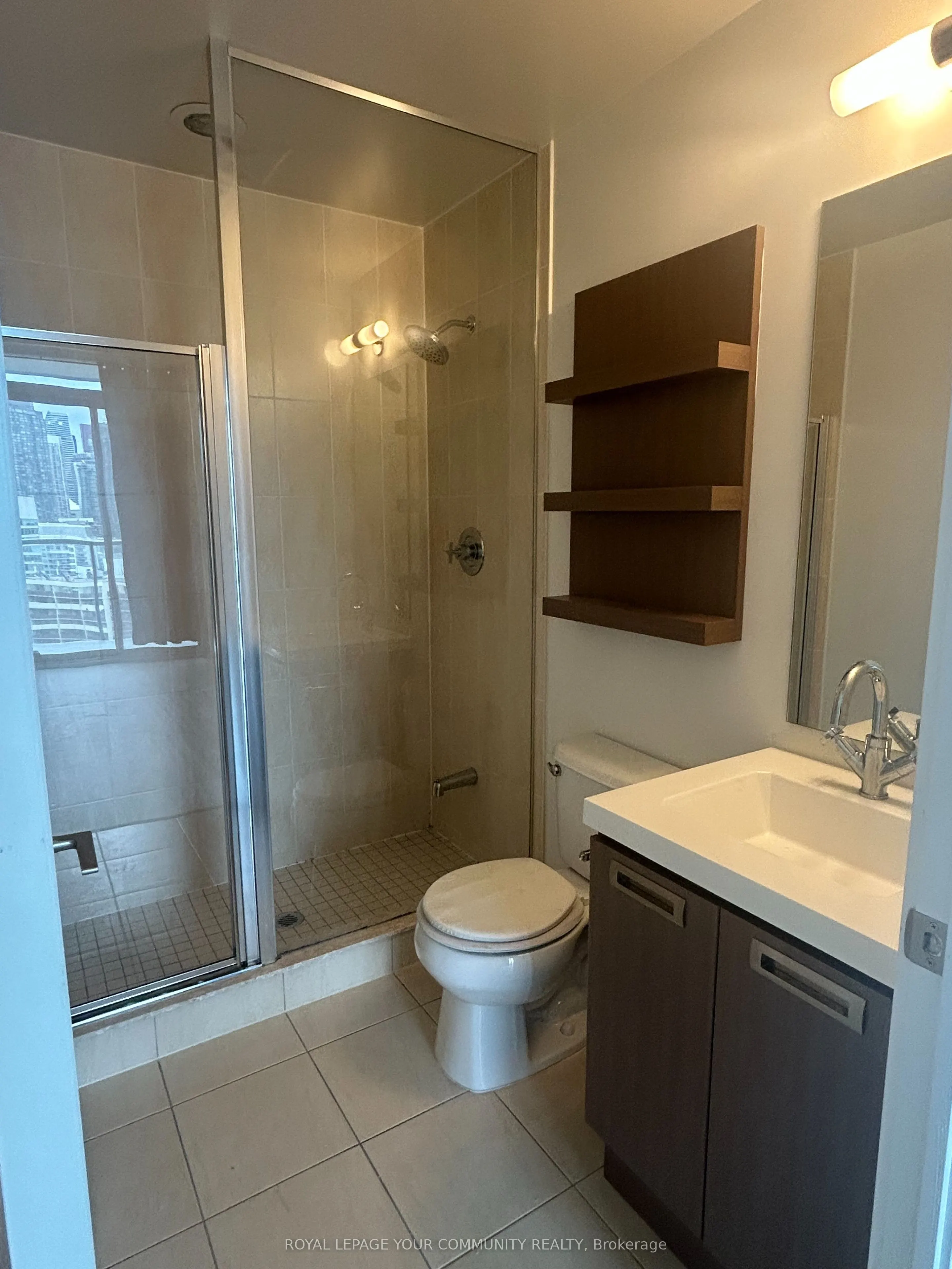 90 Stadium Road, #1601