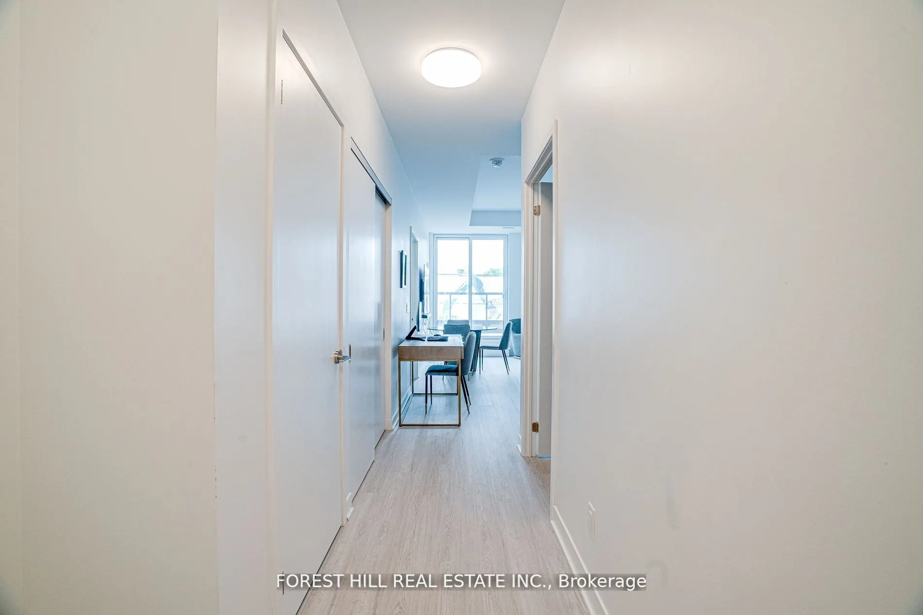 185 Alberta Avenue, #209