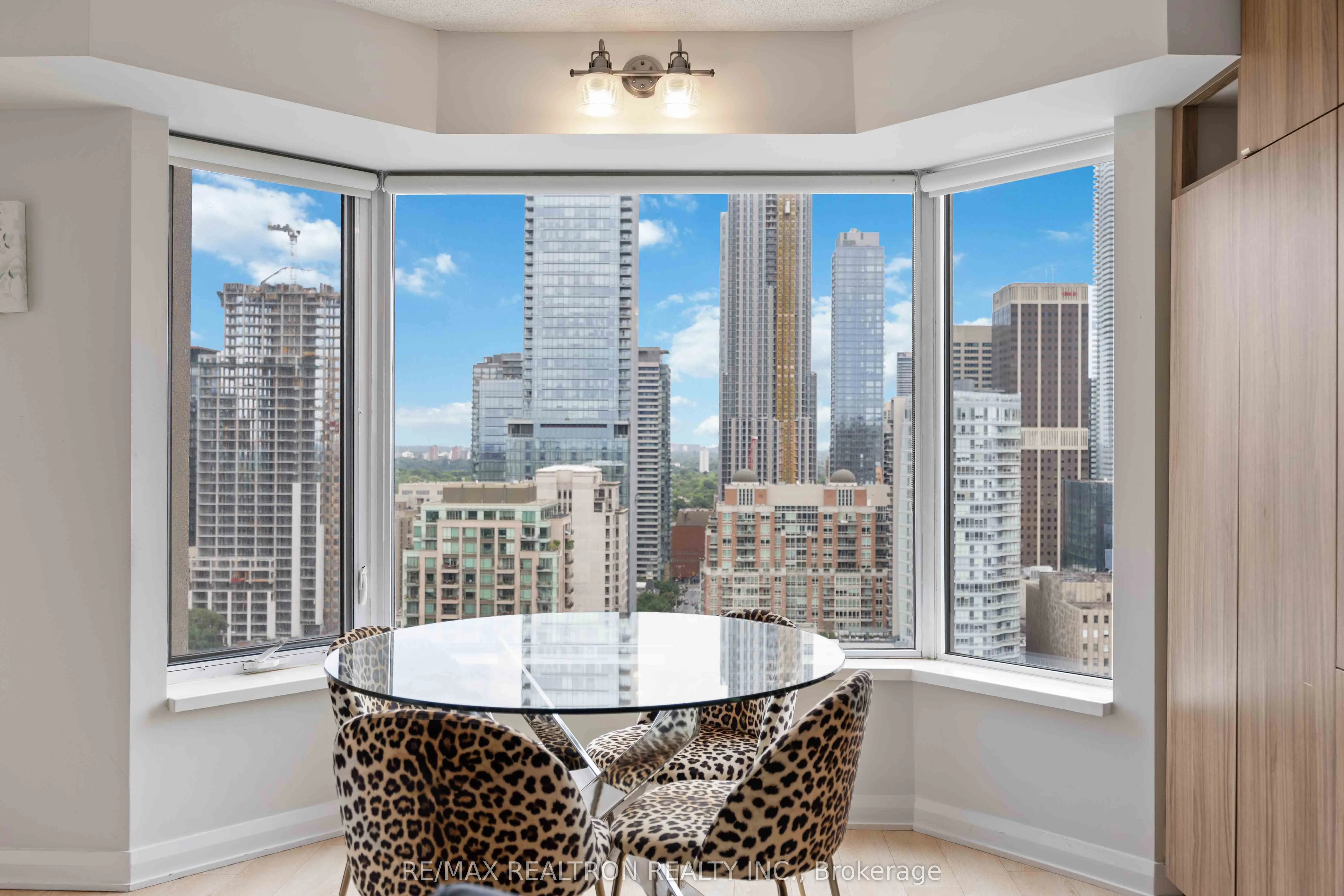 155 Yorkville Avenue, #2604