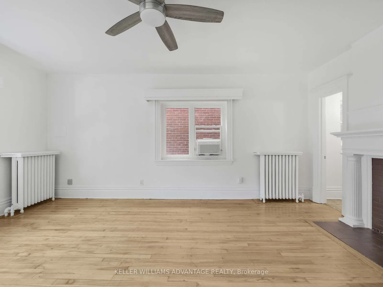 347 Walmer Road, #2nd Floor Unit 3