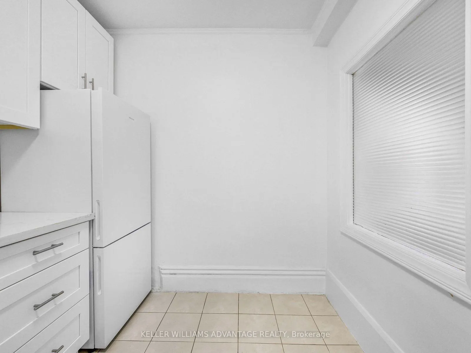 347 Walmer Road, #2nd Floor Unit 3