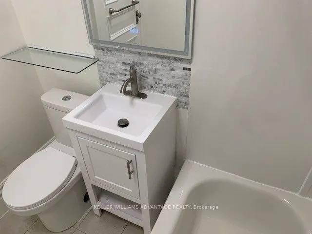 347 Walmer Road, #2nd Floor Unit 3